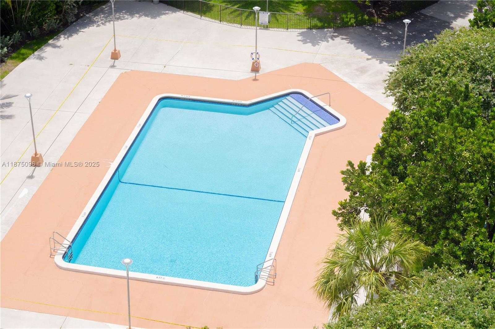 Small Image of 2851 NORTH EAST 183RD ST #1110E, Aventura Number 23