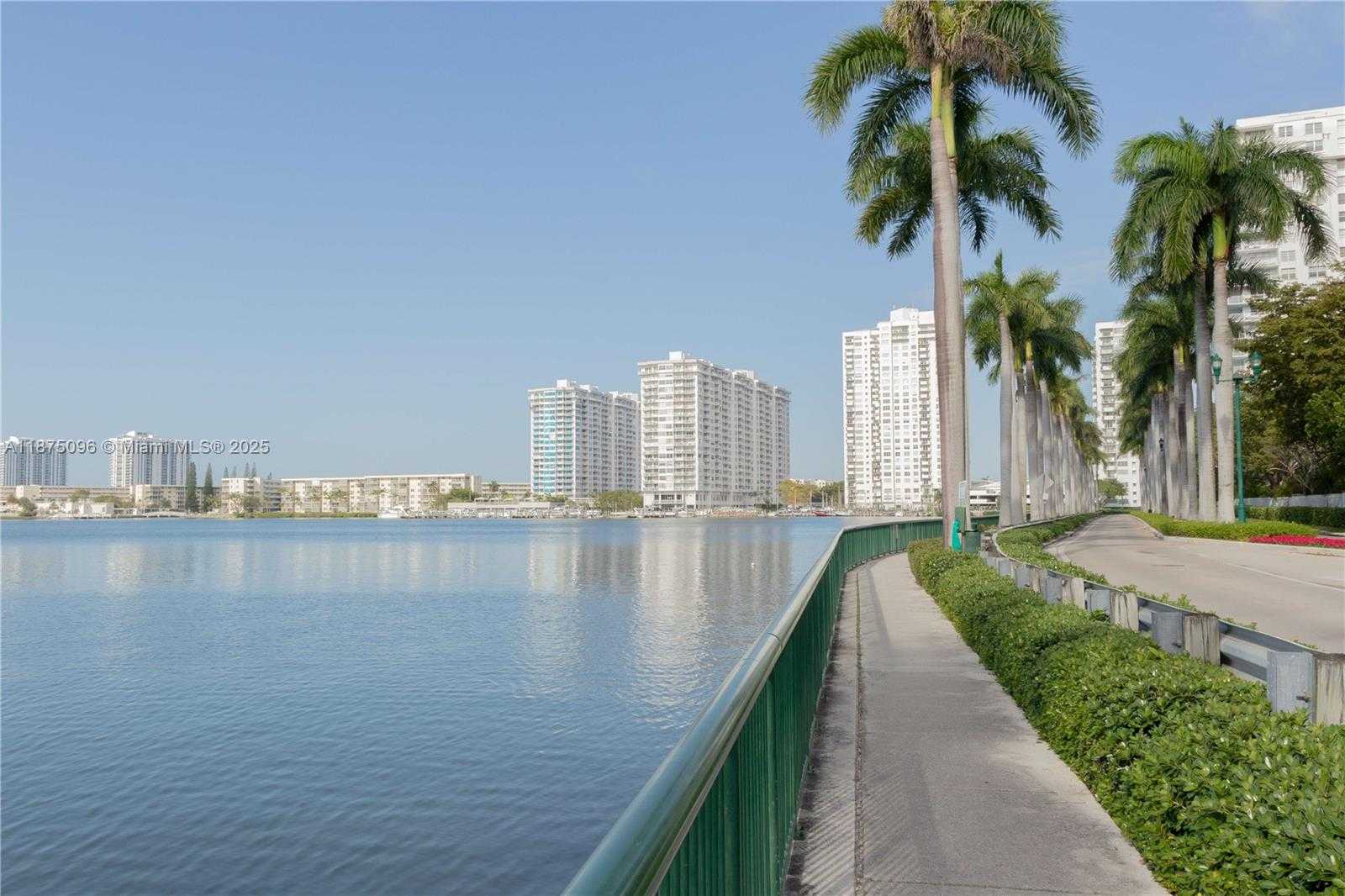 Small Image of 2851 NORTH EAST 183RD ST #1110E, Aventura Number 32