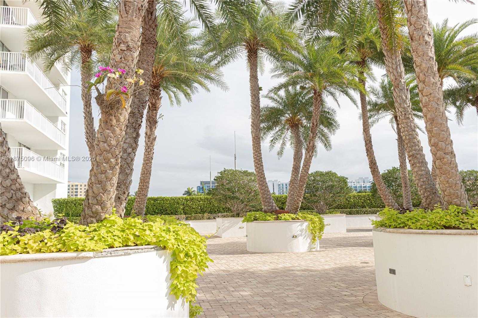 Small Image of 2851 NORTH EAST 183RD ST #1110E, Aventura Number 39