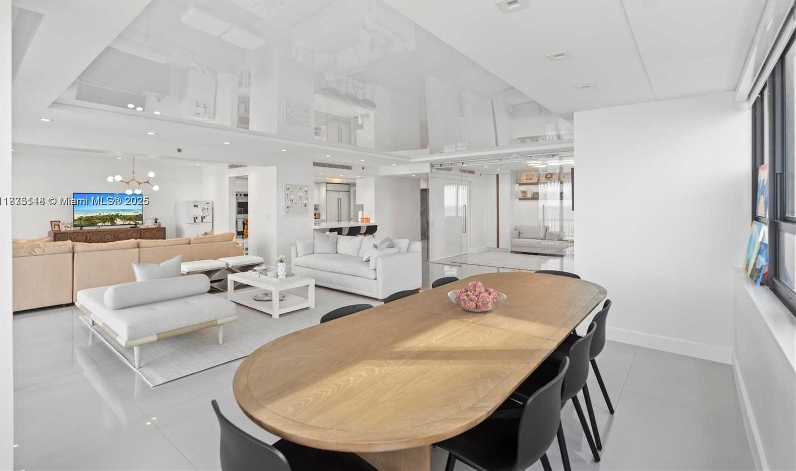 Small Image of 10205 COLLINS AVE #608, Bal Harbour Number 12