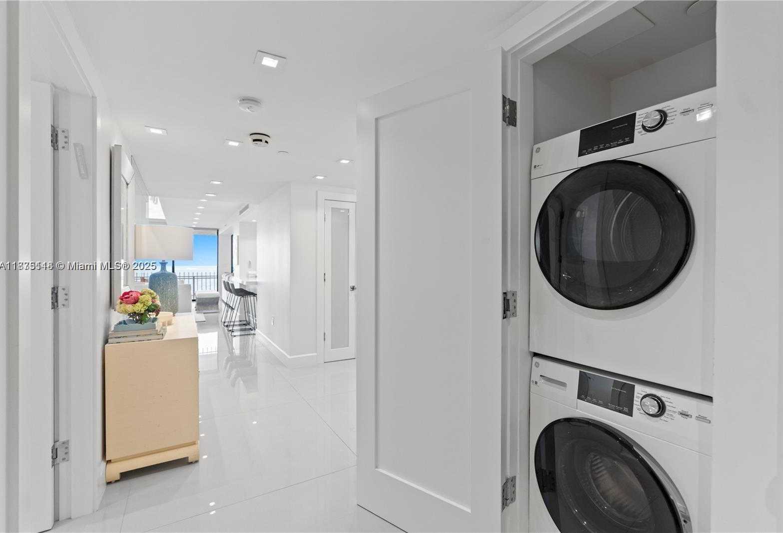 Small Image of 10205 COLLINS AVE #608, Bal Harbour Number 16