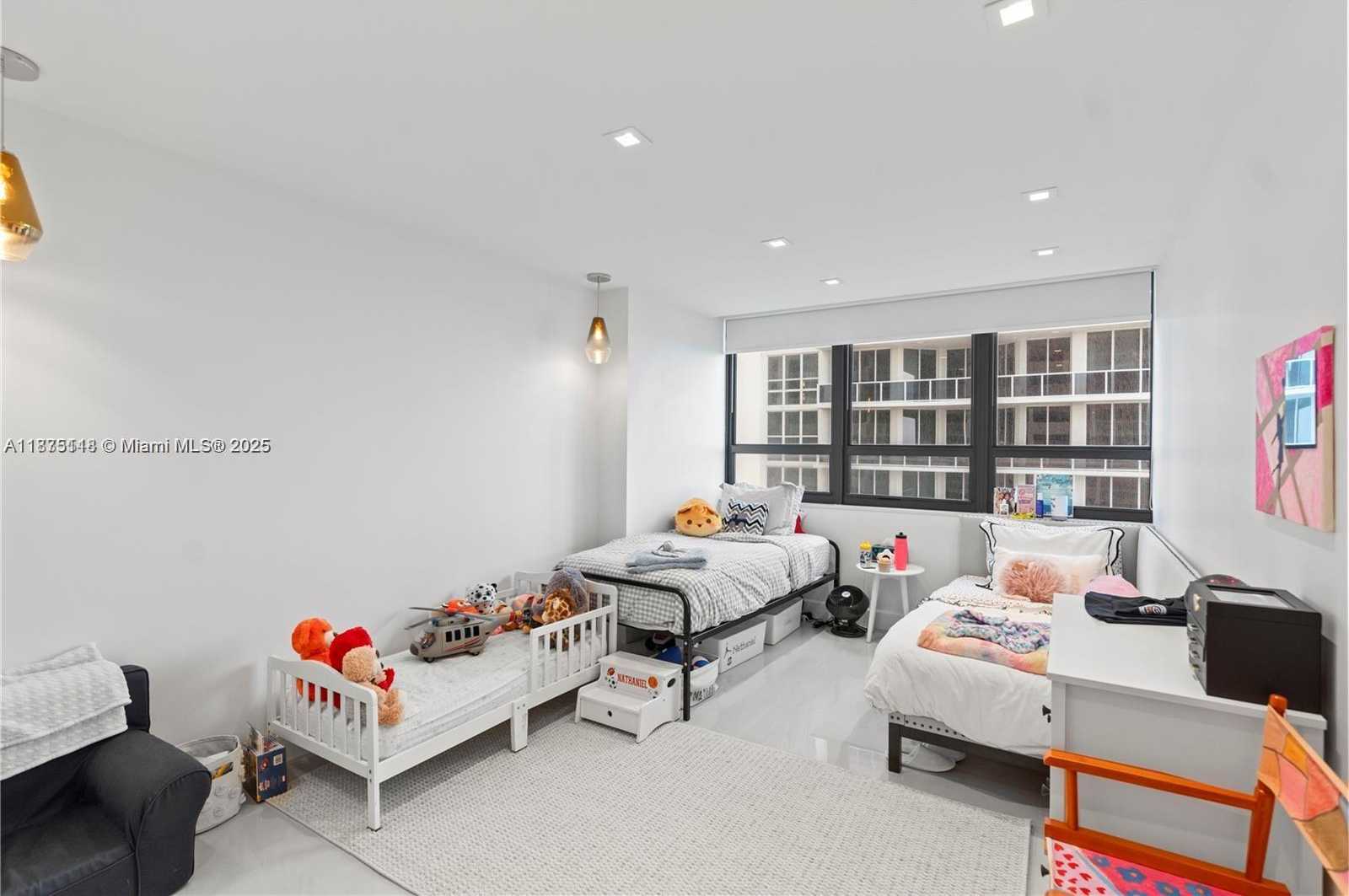 Small Image of 10205 COLLINS AVE #608, Bal Harbour Number 23