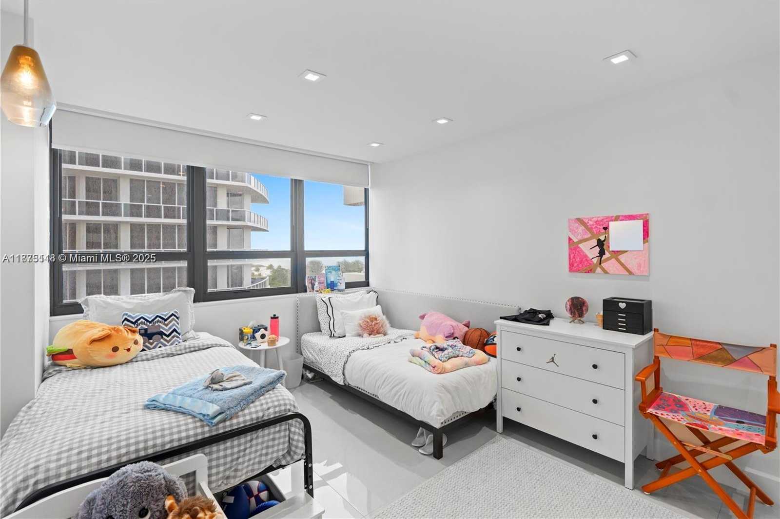Small Image of 10205 COLLINS AVE #608, Bal Harbour Number 24
