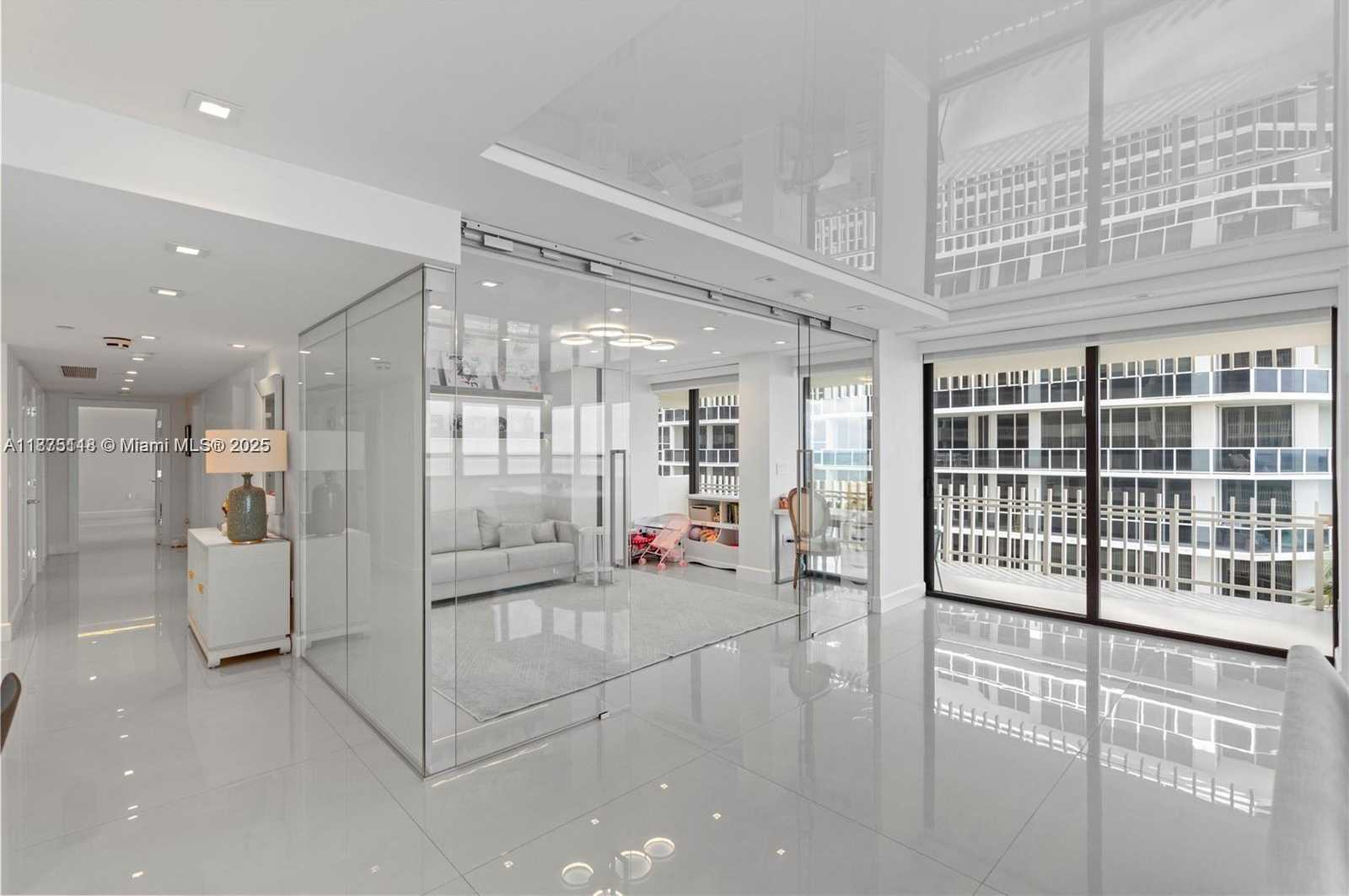 Small Image of 10205 COLLINS AVE #608, Bal Harbour Number 6