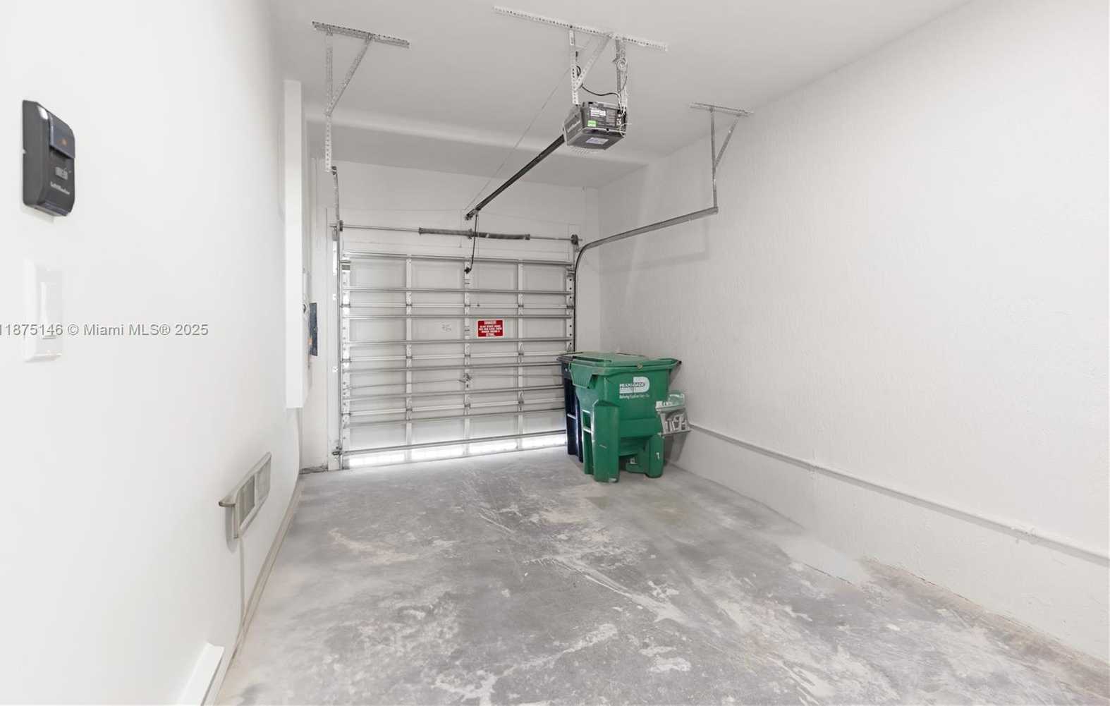 Small Image of 10829 NORTH WEST 79TH ST, Doral Number 11