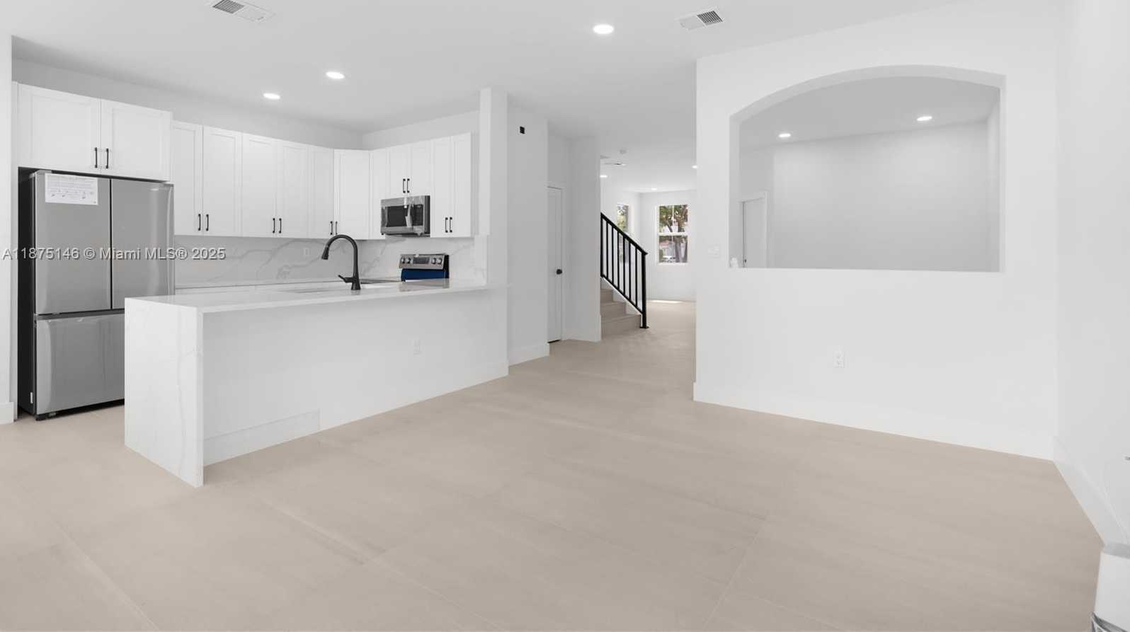 Small Image of 10829 NORTH WEST 79TH ST, Doral Number 14