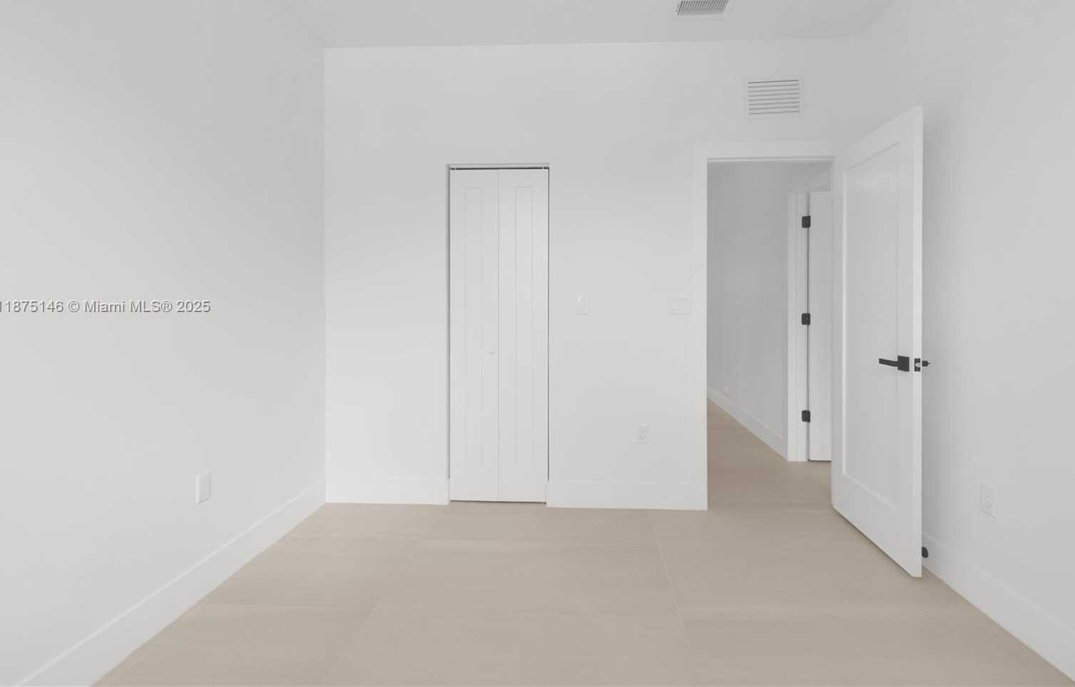 Small Image of 10829 NORTH WEST 79TH ST, Doral Number 24