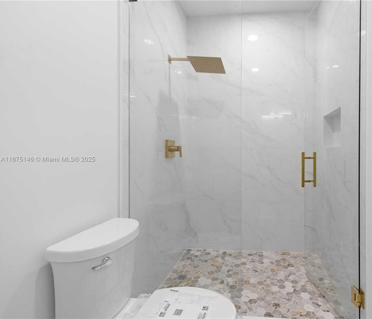Small Image of 10829 NORTH WEST 79TH ST, Doral Number 29