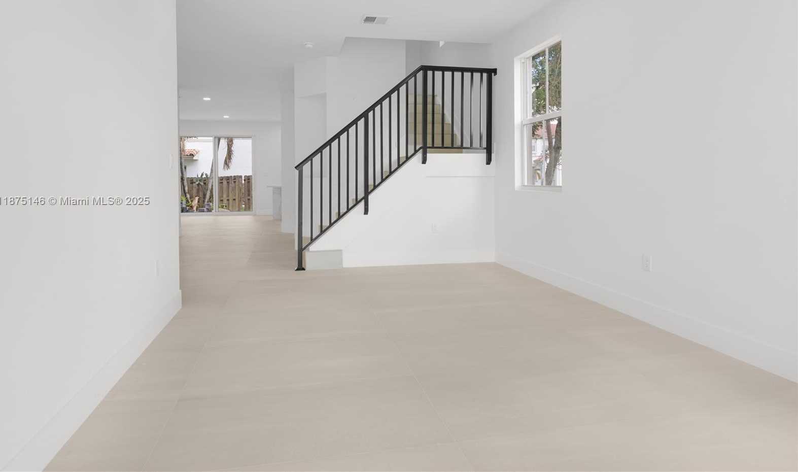 Small Image of 10829 NORTH WEST 79TH ST, Doral Number 4