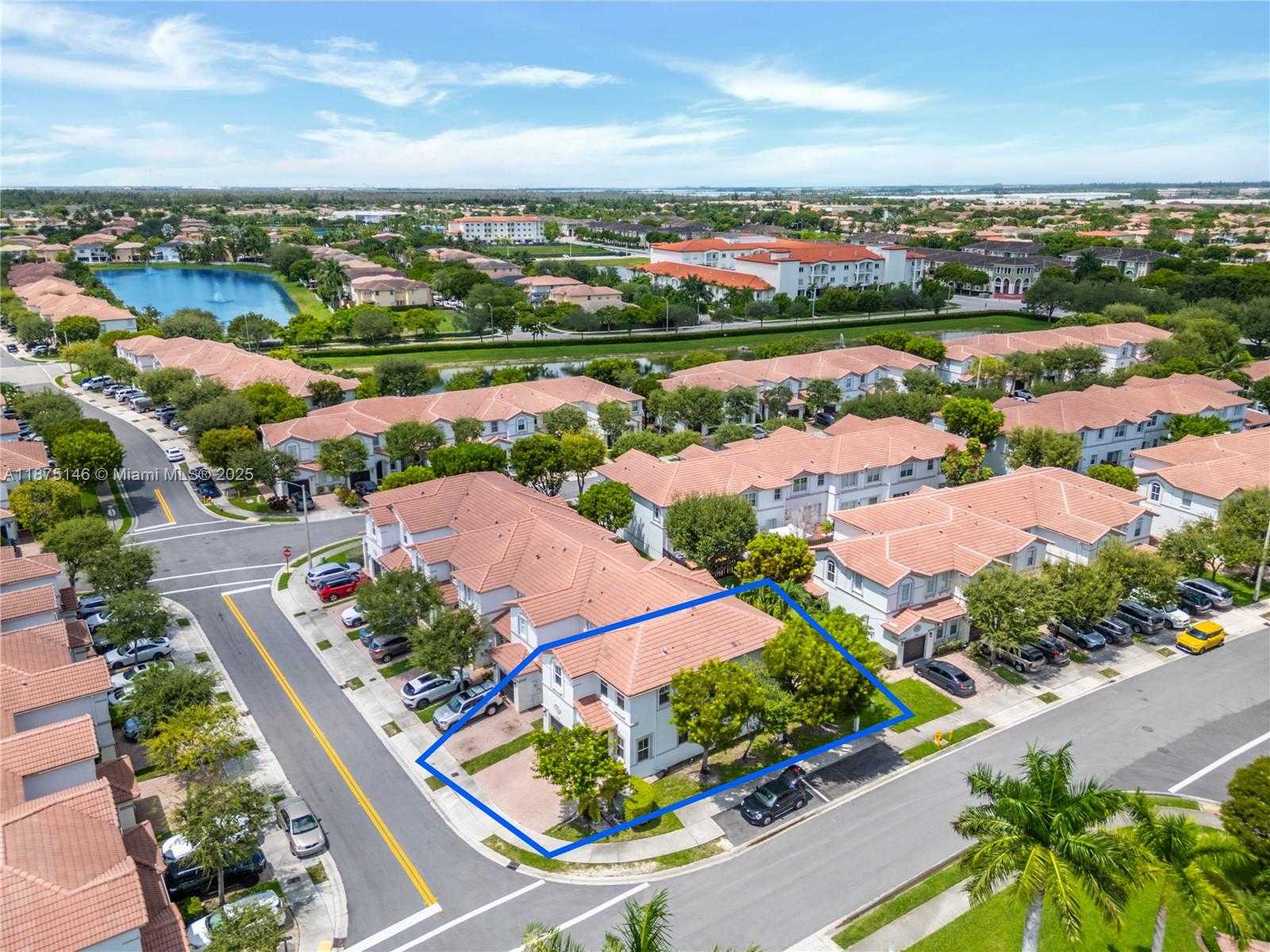 Small Image of 10829 NORTH WEST 79TH ST, Doral Number 41