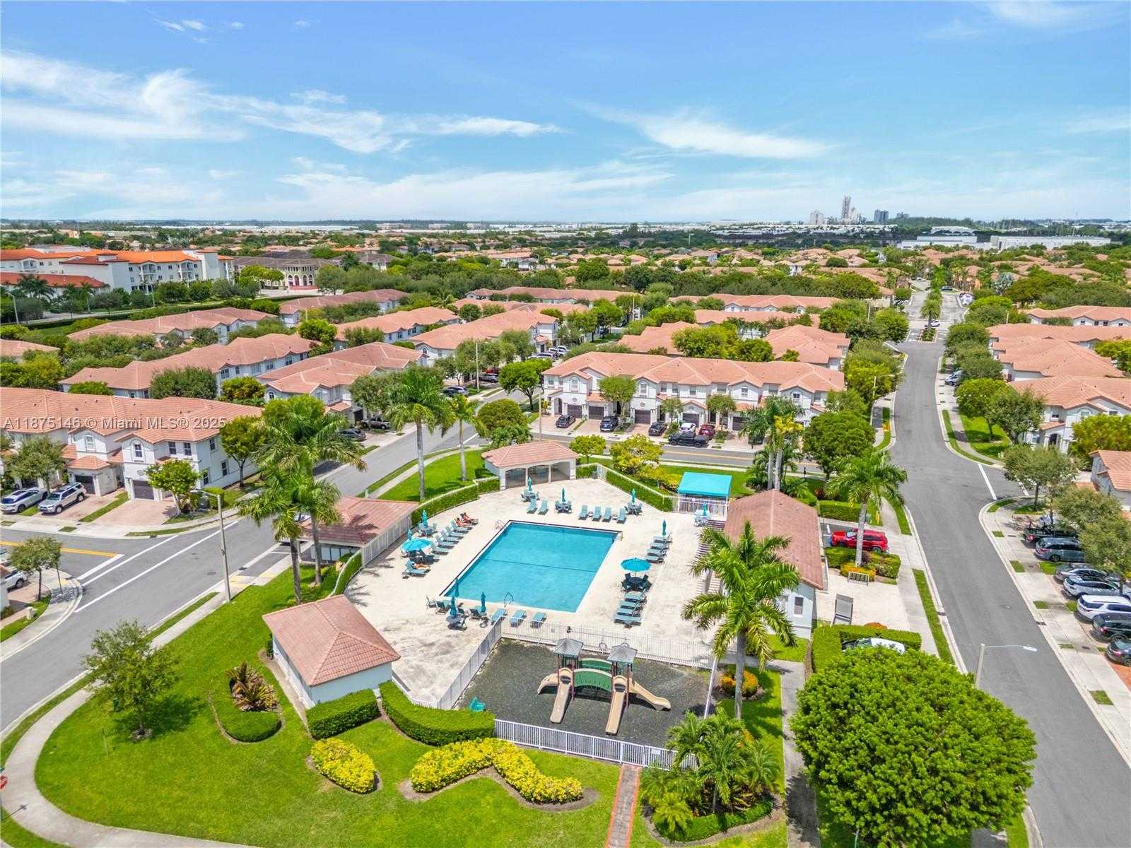 Small Image of 10829 NORTH WEST 79TH ST, Doral Number 45