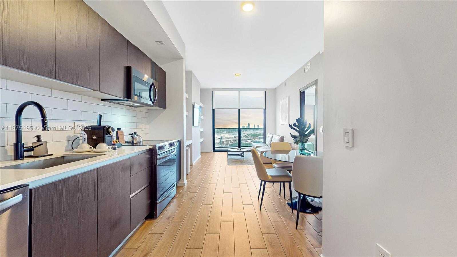 Small Image of 398 NORTH EAST 5TH ST #2111, Miami Number 6