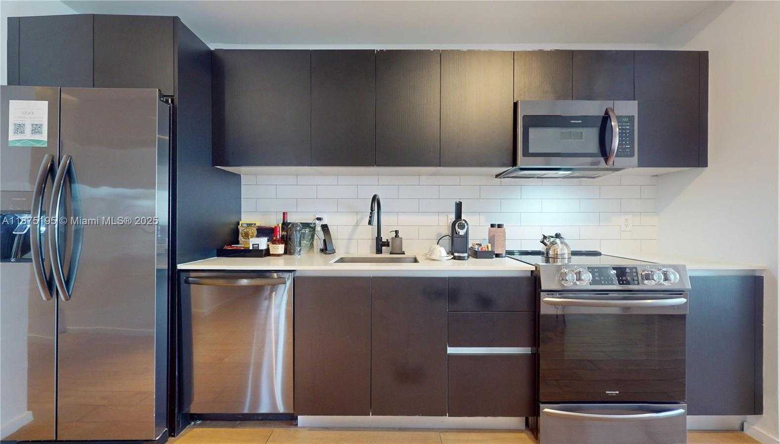 Small Image of 398 NORTH EAST 5TH ST #2111, Miami Number 7