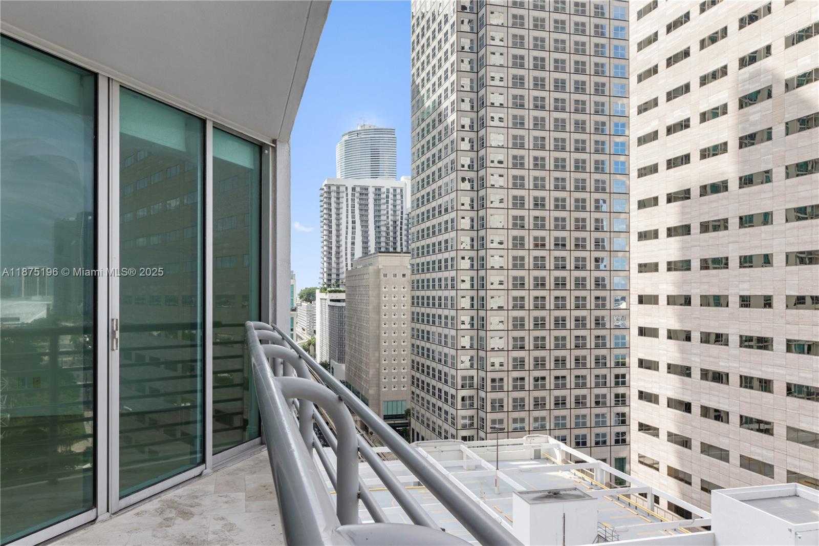 Small Image of 325 BISCAYNE BLVD #1718, Miami Number 17