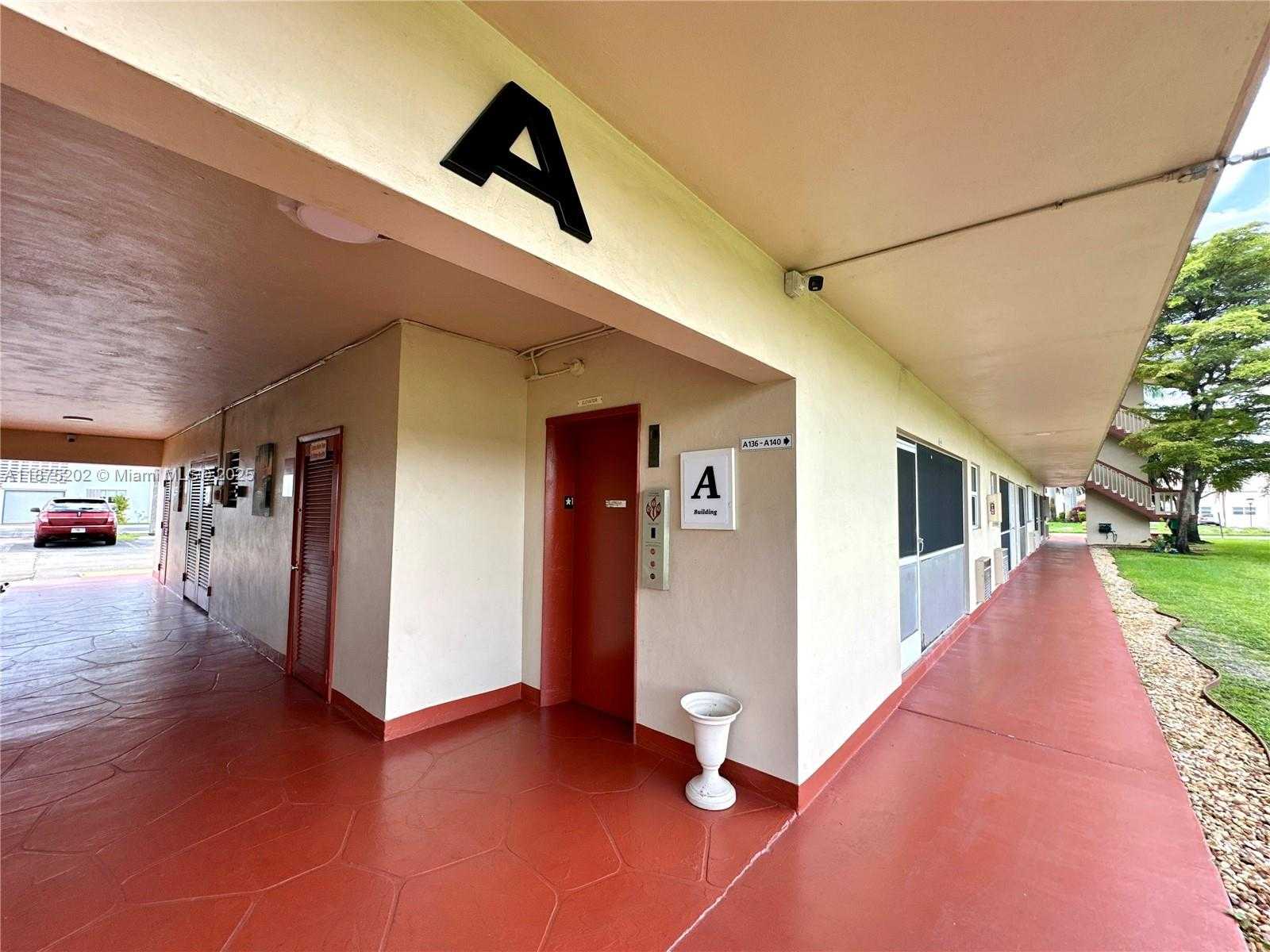 Small Image of 5300 WASHINGTON ST #A139, Hollywood Number 24