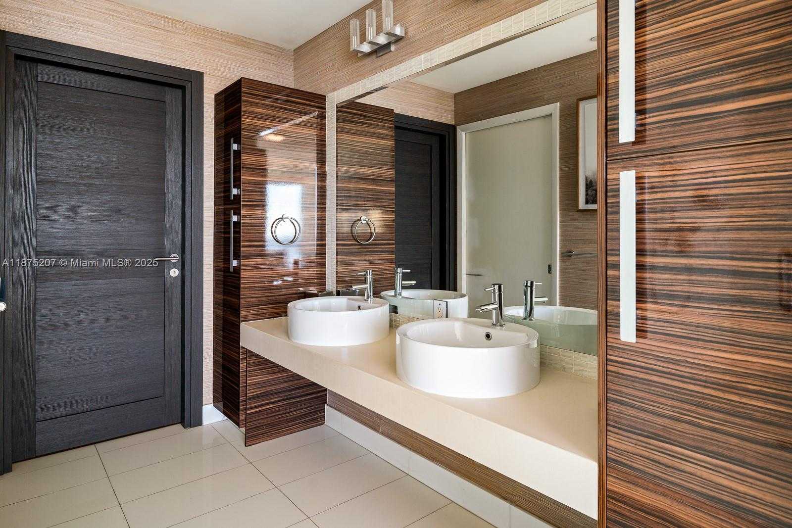 Small Image of 2020 NORTH BAYSHORE DR #4101, Miami Number 18