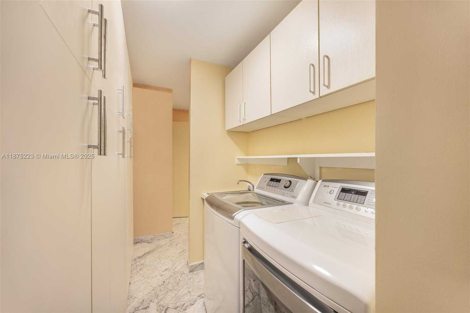 Small Image of 10101 COLLINS AVE #5F, Bal Harbour Number 25