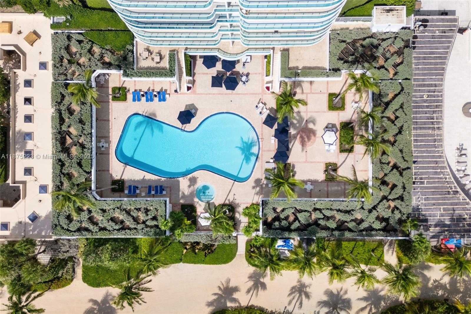 Small Image of 10101 COLLINS AVE #5F, Bal Harbour Number 38