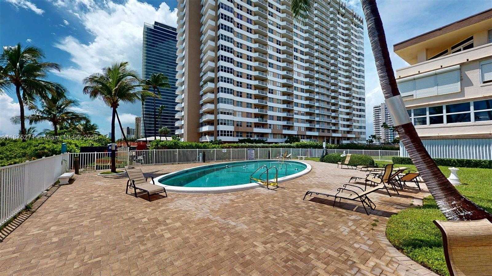 Small Image of 1936 SOUTH OCEAN DR #11D, Hallandale Beach Number 21