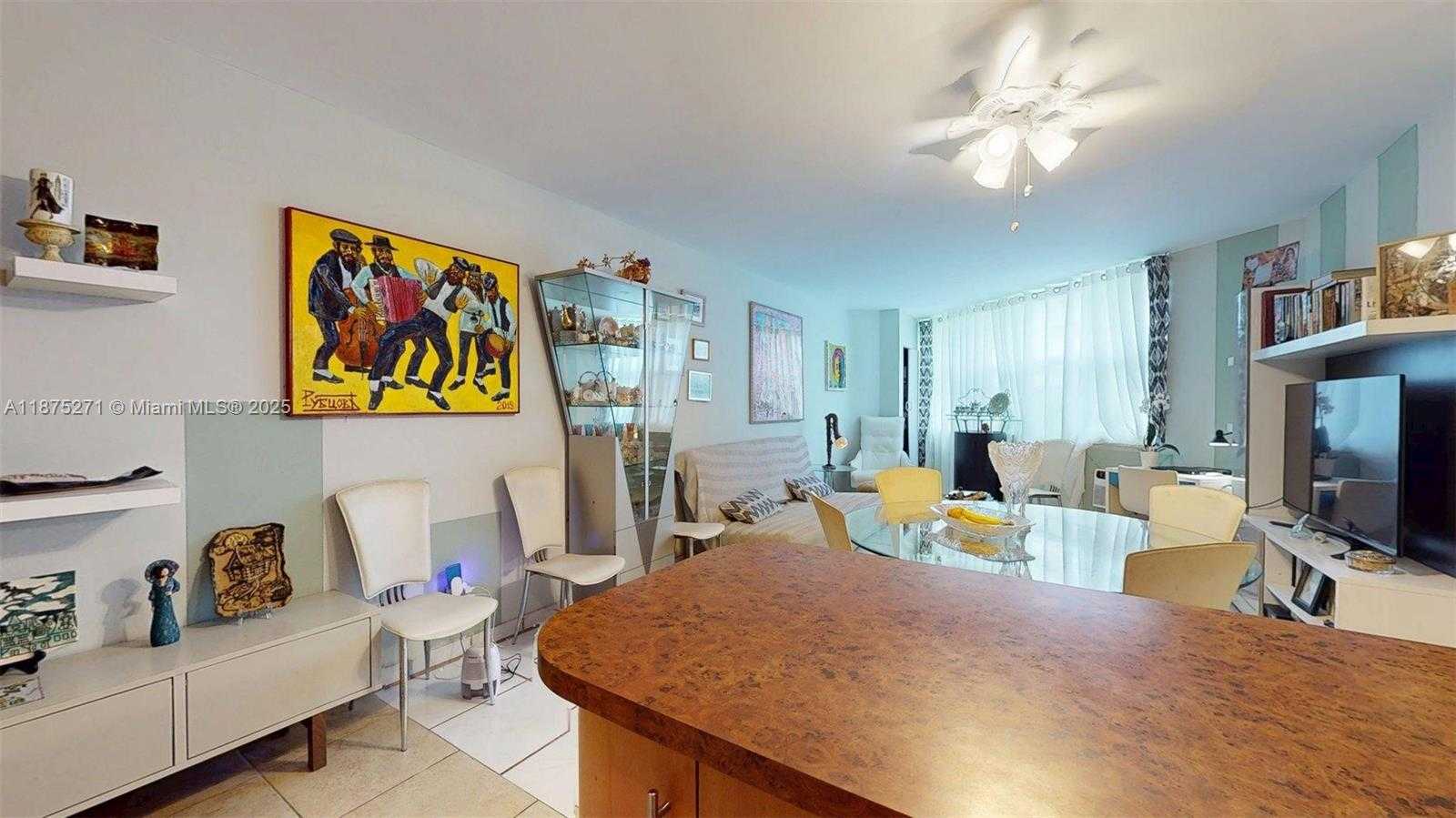 Small Image of 1936 SOUTH OCEAN DR #11D, Hallandale Beach Number 4