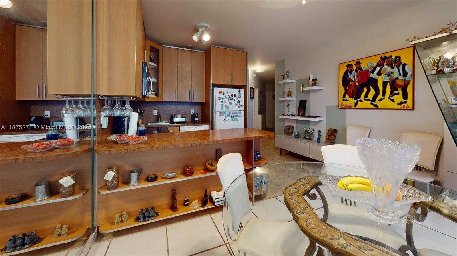 Small Image of 1936 SOUTH OCEAN DR #11D, Hallandale Beach Number 41