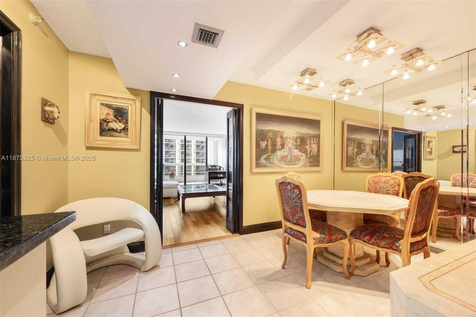 Small Image of 1717 NORTH BAYSHORE DR #A-3042, Miami Number 8