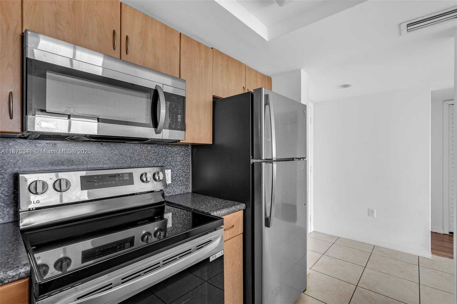 Small Image of 1690 SOUTH WEST 27TH AVE #608, Miami Number 11