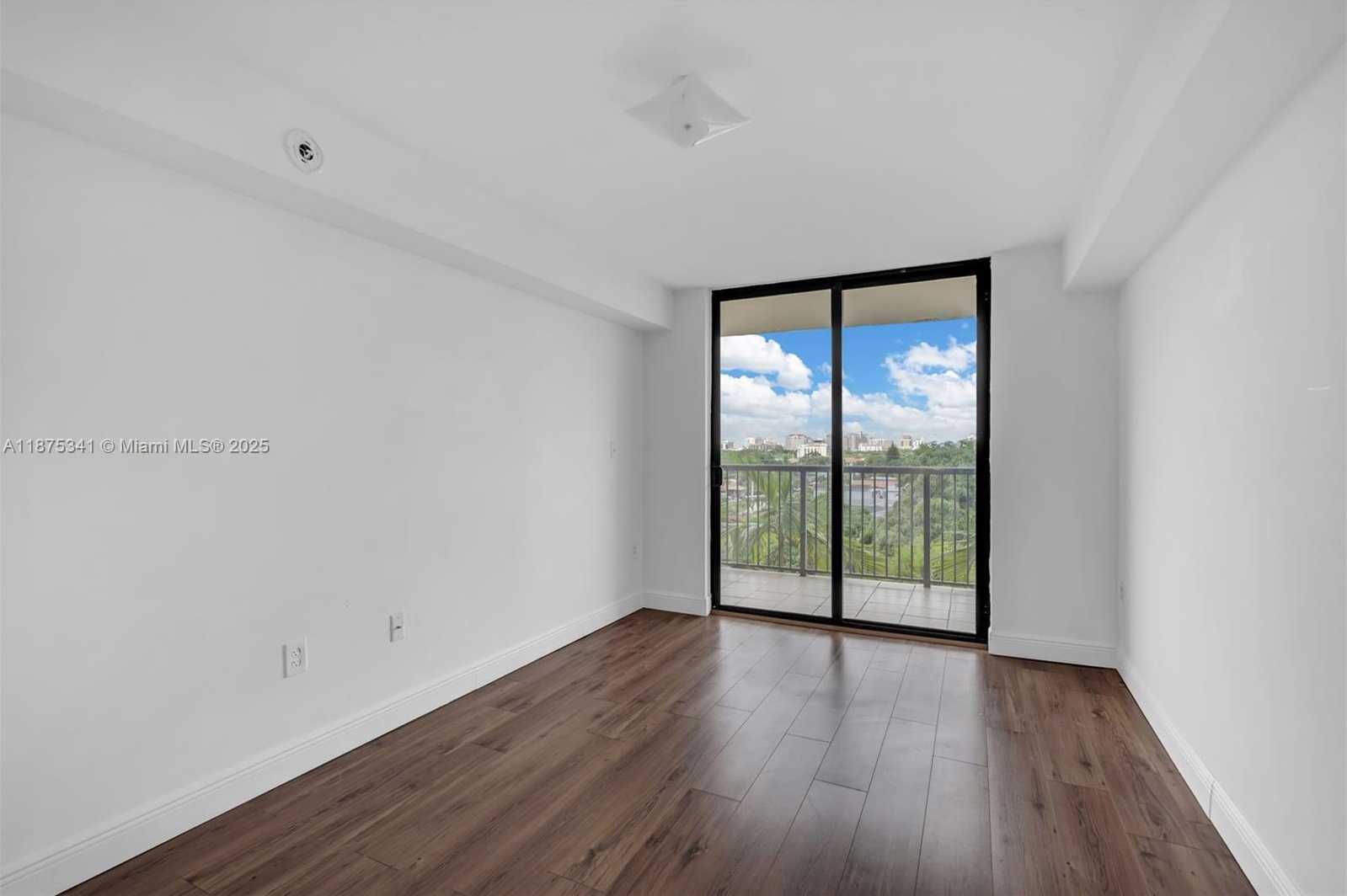 Small Image of 1690 SOUTH WEST 27TH AVE #608, Miami Number 19