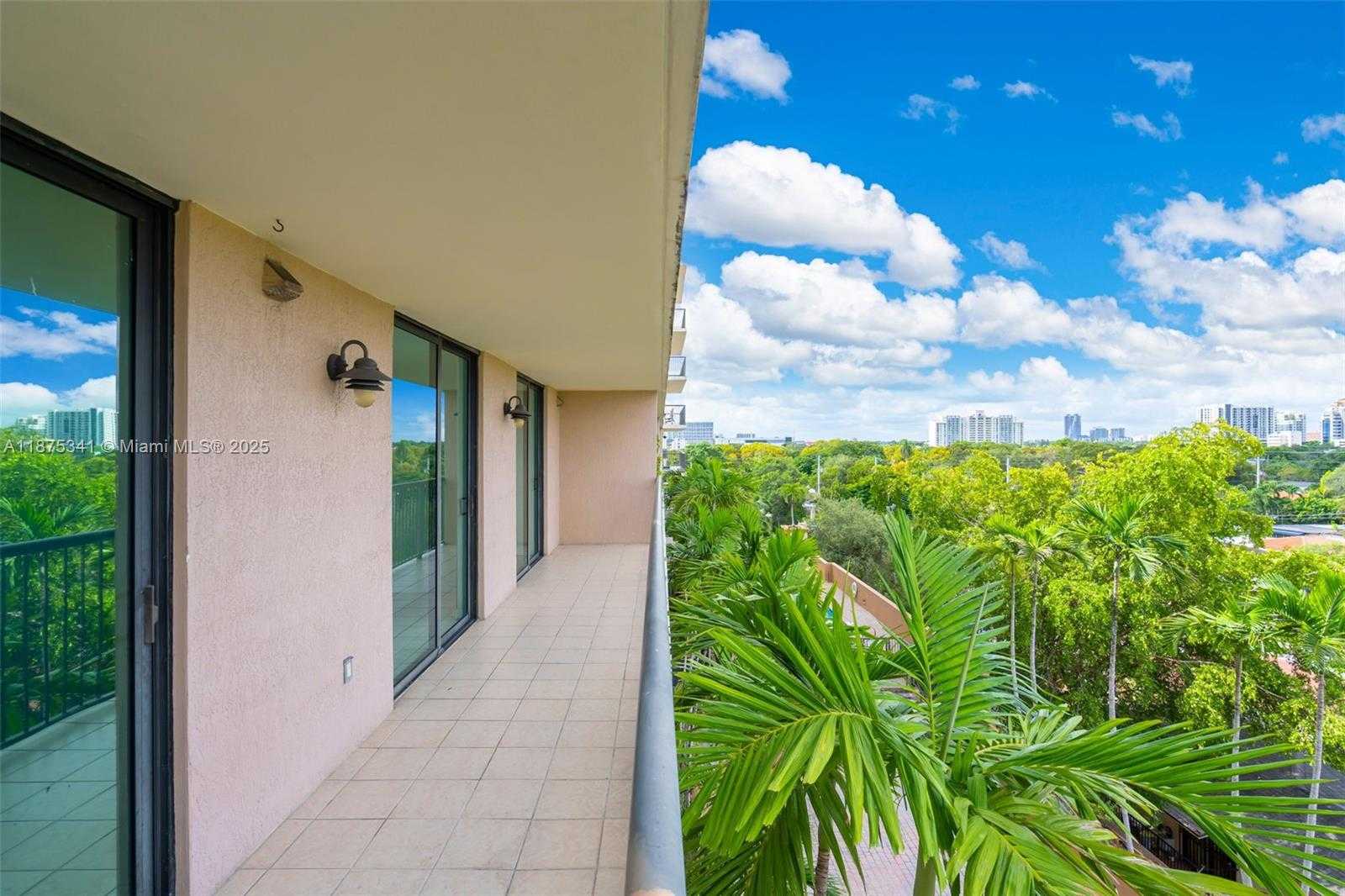 Small Image of 1690 SOUTH WEST 27TH AVE #608, Miami Number 22