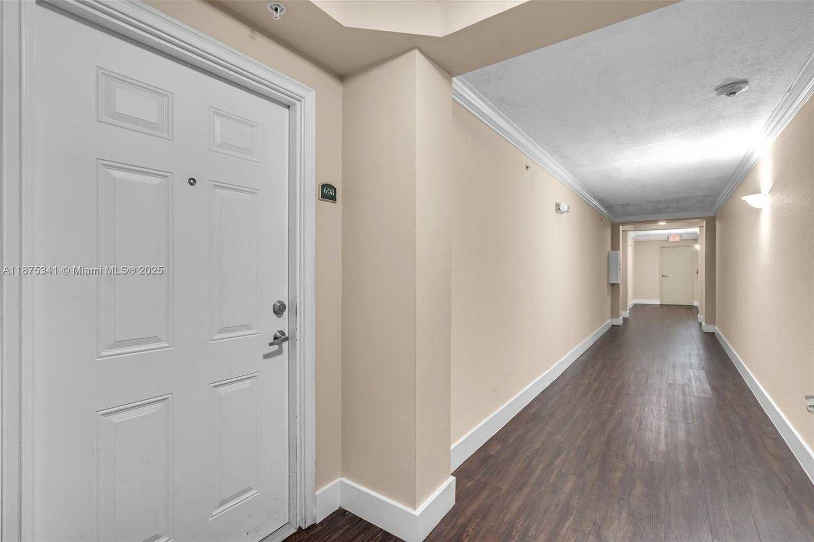 Small Image of 1690 SOUTH WEST 27TH AVE #608, Miami Number 3