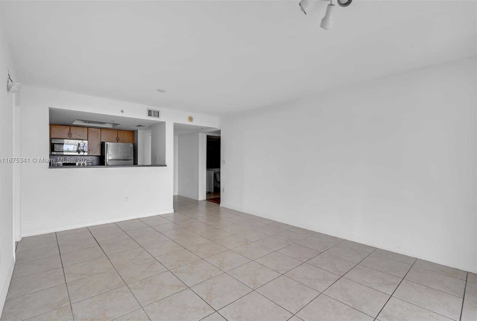 Small Image of 1690 SOUTH WEST 27TH AVE #608, Miami Number 7