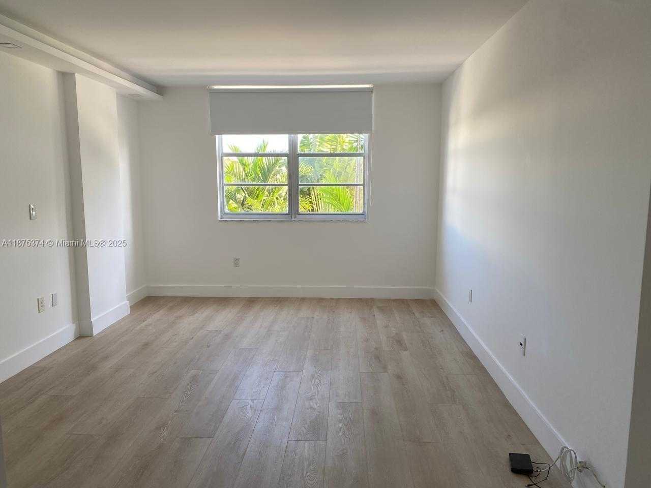 Small Image of 500 BAYVIEW DR #230, Sunny Isles Beach Number 23