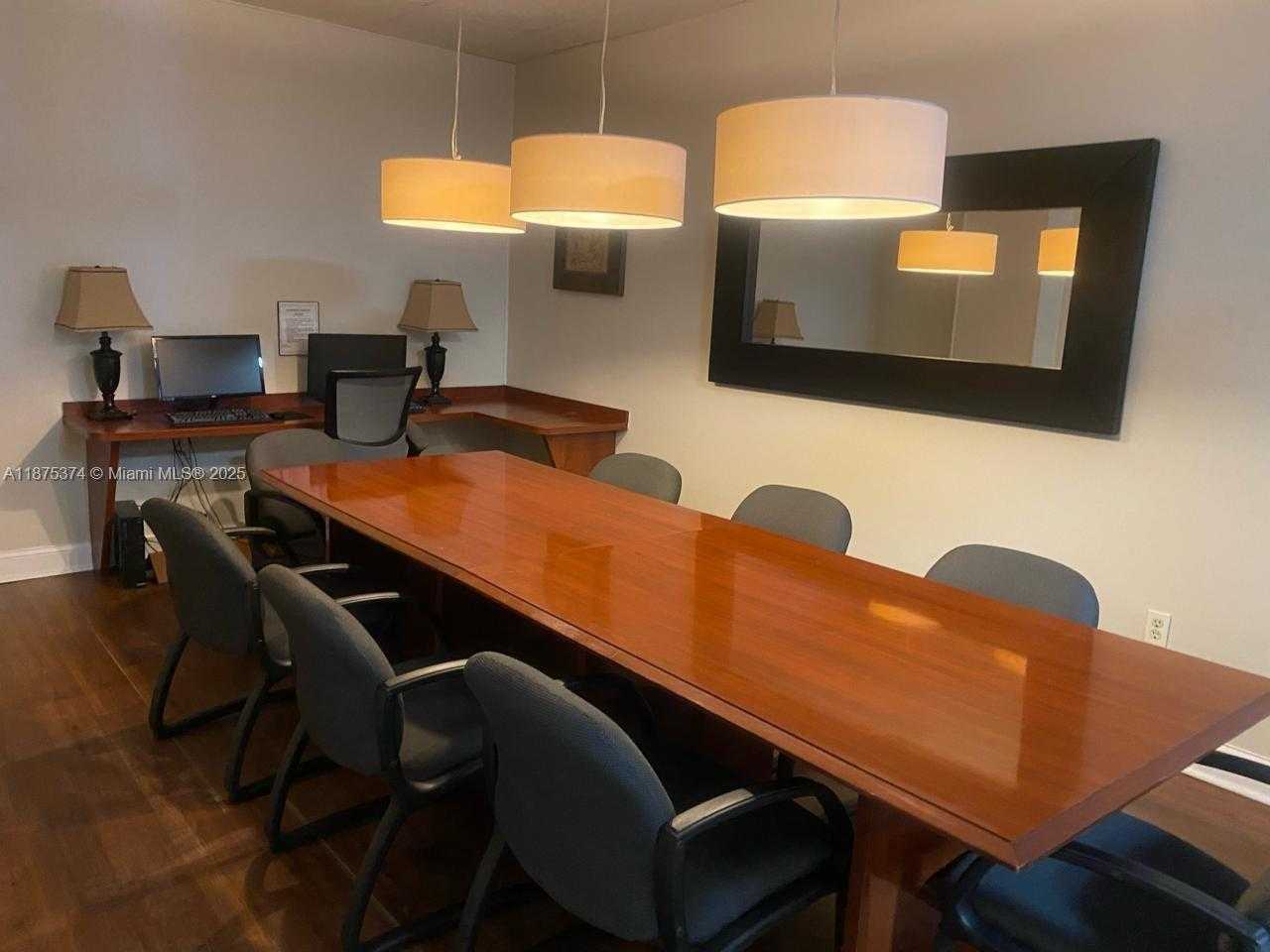 Small Image of 500 BAYVIEW DR #230, Sunny Isles Beach Number 30