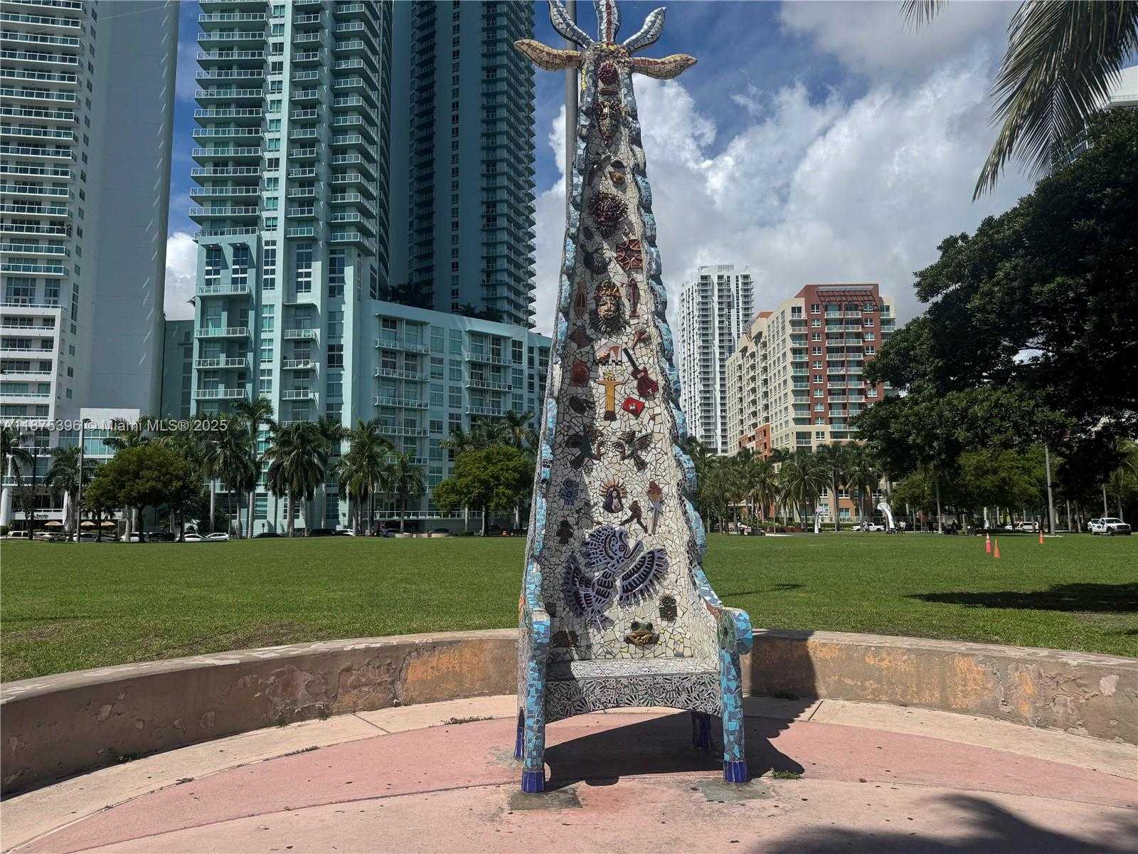 Small Image of 2000 NORTH BAYSHORE DR #126, Miami Number 5