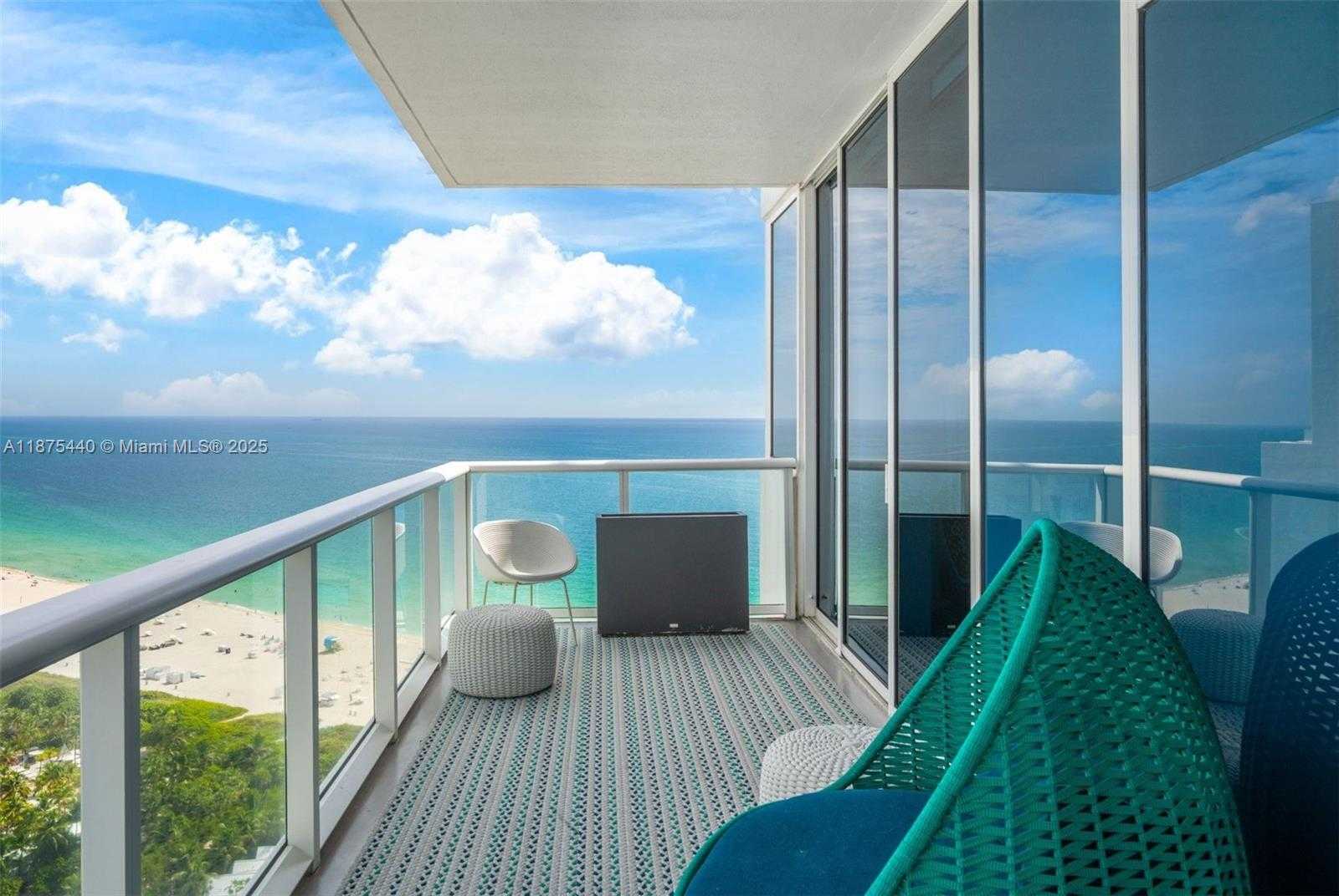 Small Image of 100 SOUTH POINTE DR #2608/2609, Miami Beach Number 12