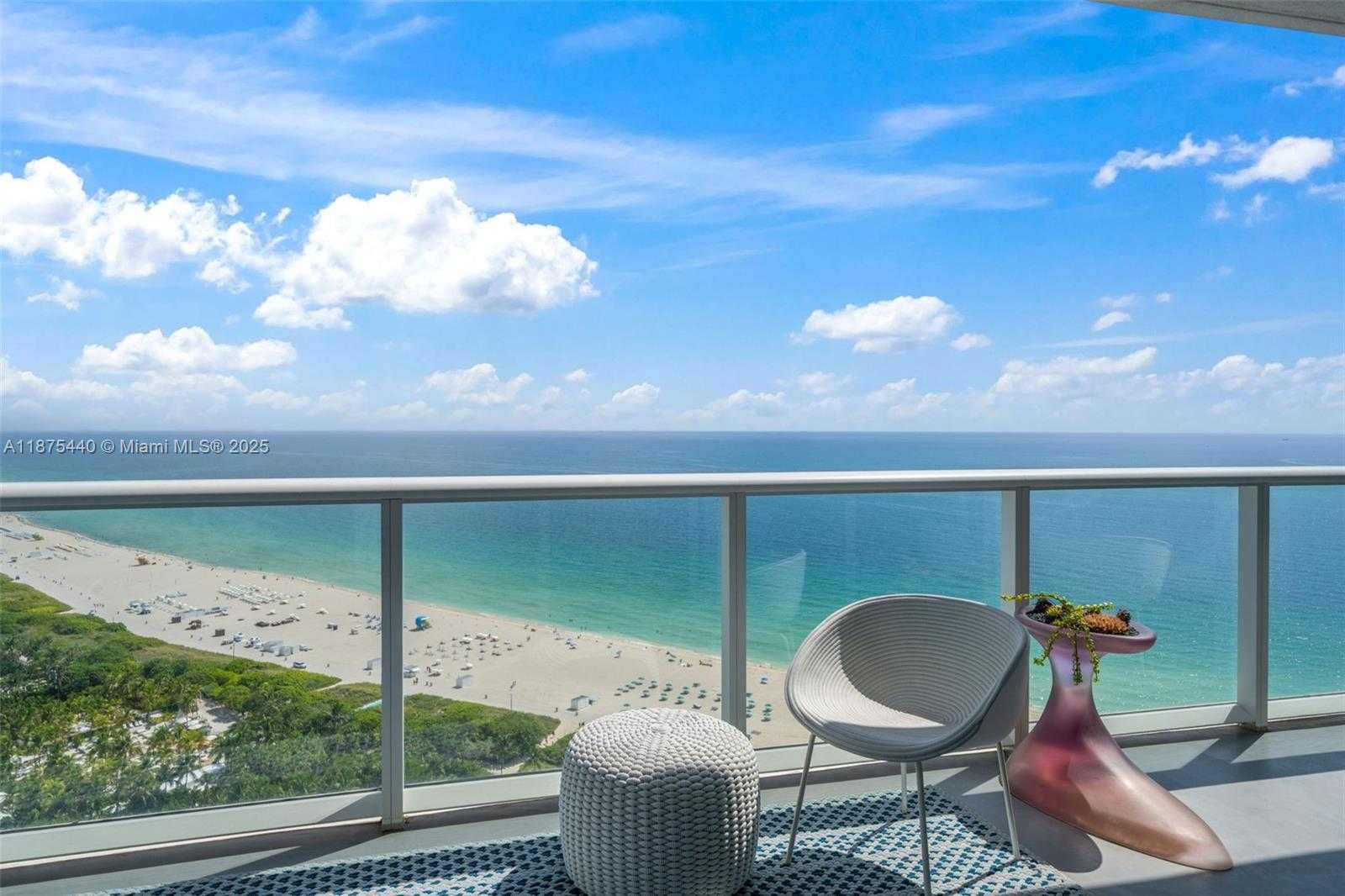Small Image of 100 SOUTH POINTE DR #2608/2609, Miami Beach Number 4