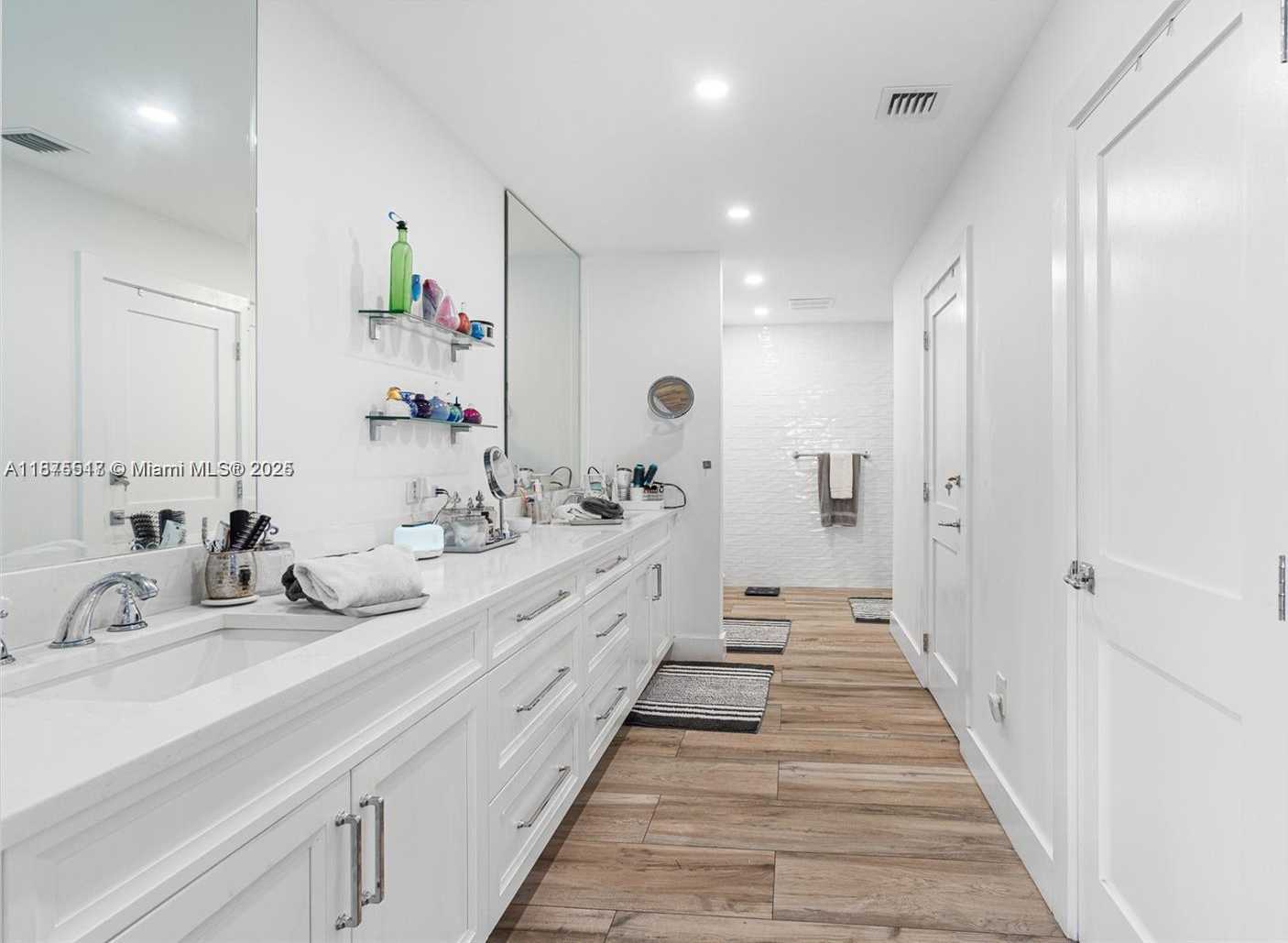 Small Image of 3100 NORTH EAST 48TH ST #312, Fort Lauderdale Number 25