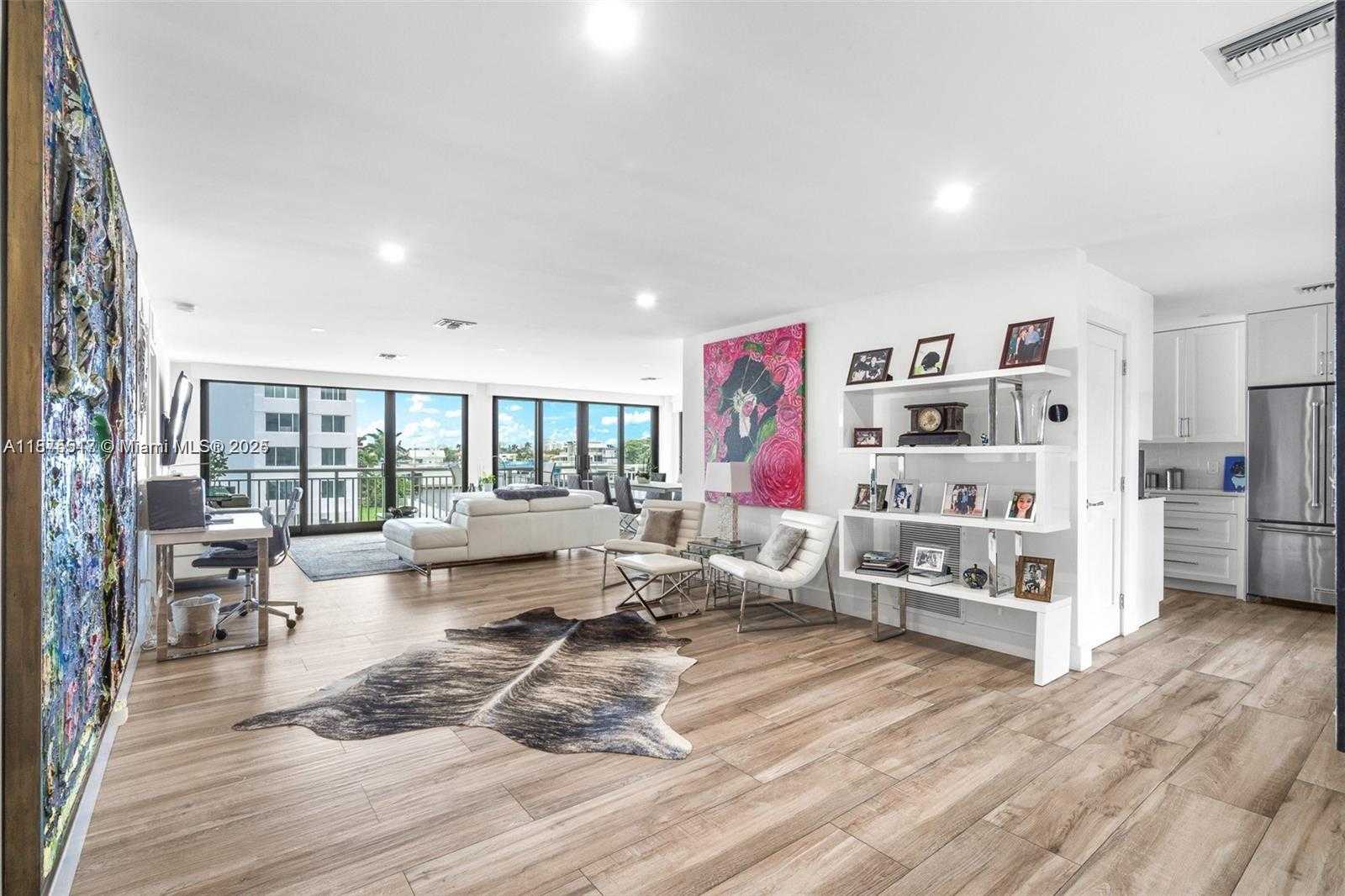 Small Image of 3100 NORTH EAST 48TH ST #312, Fort Lauderdale Number 3