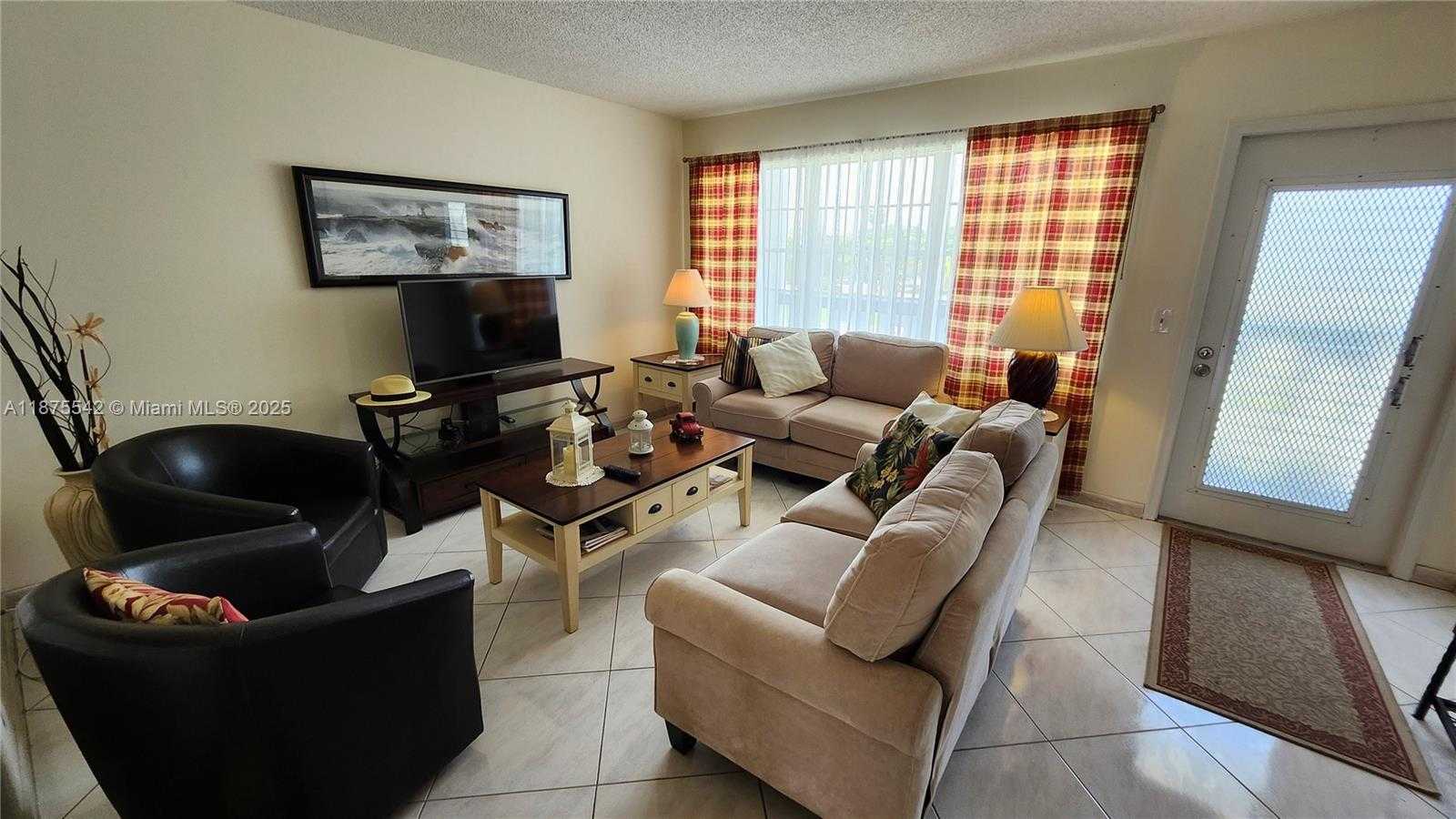 Small Image of 3018 HARWOOD C #3018, Deerfield Beach Number 4