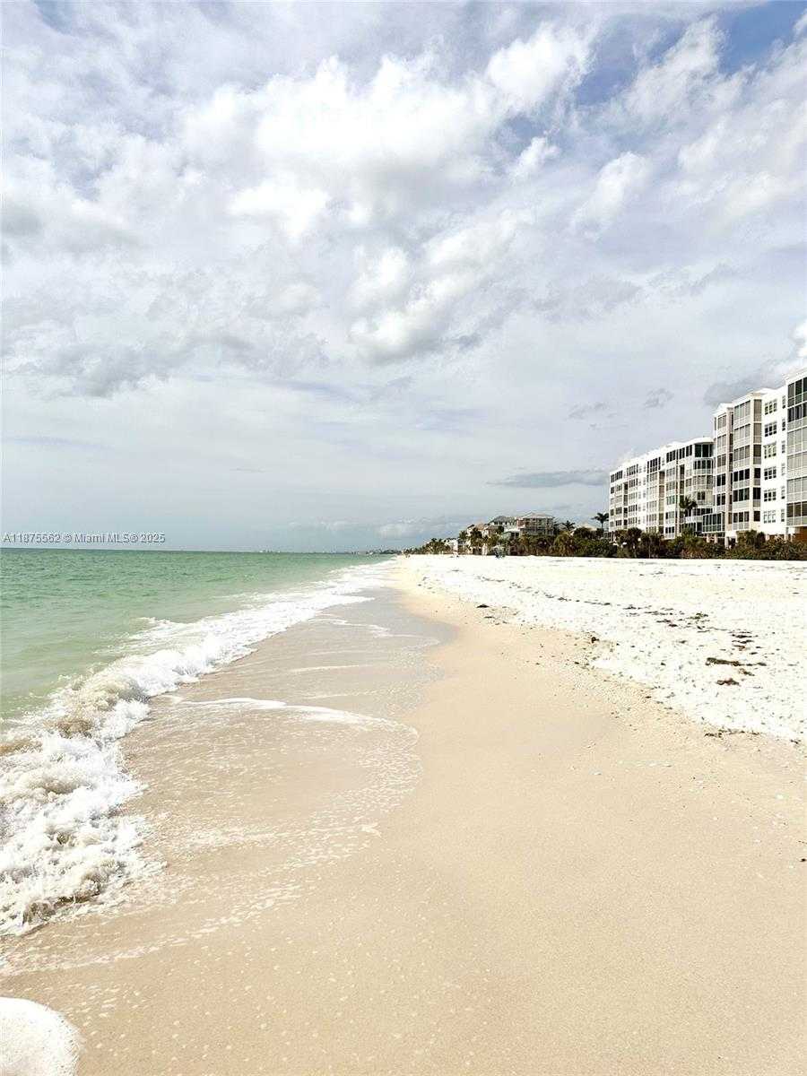 Small Image of 257 BAREFOOT BEACH BLVD #502, Other City - In The State Of Florida Number 39
