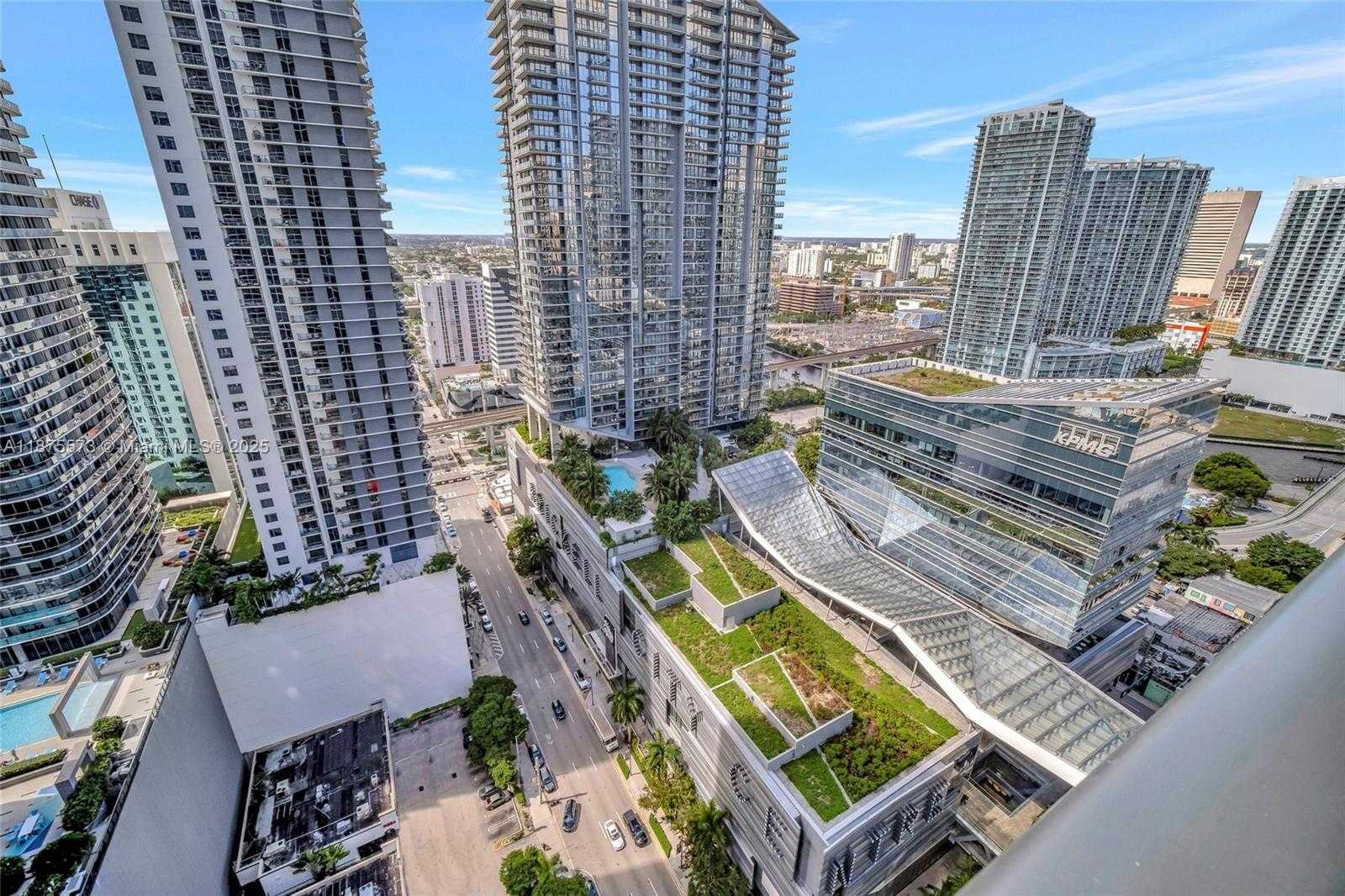 Small Image of 801 SOUTH MIAMI AVE #2909, Miami Number 30