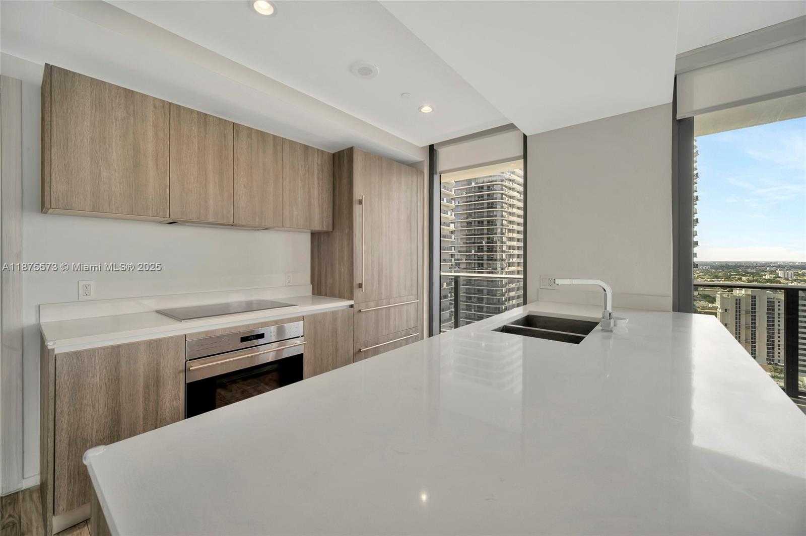 Small Image of 801 SOUTH MIAMI AVE #2909, Miami Number 9