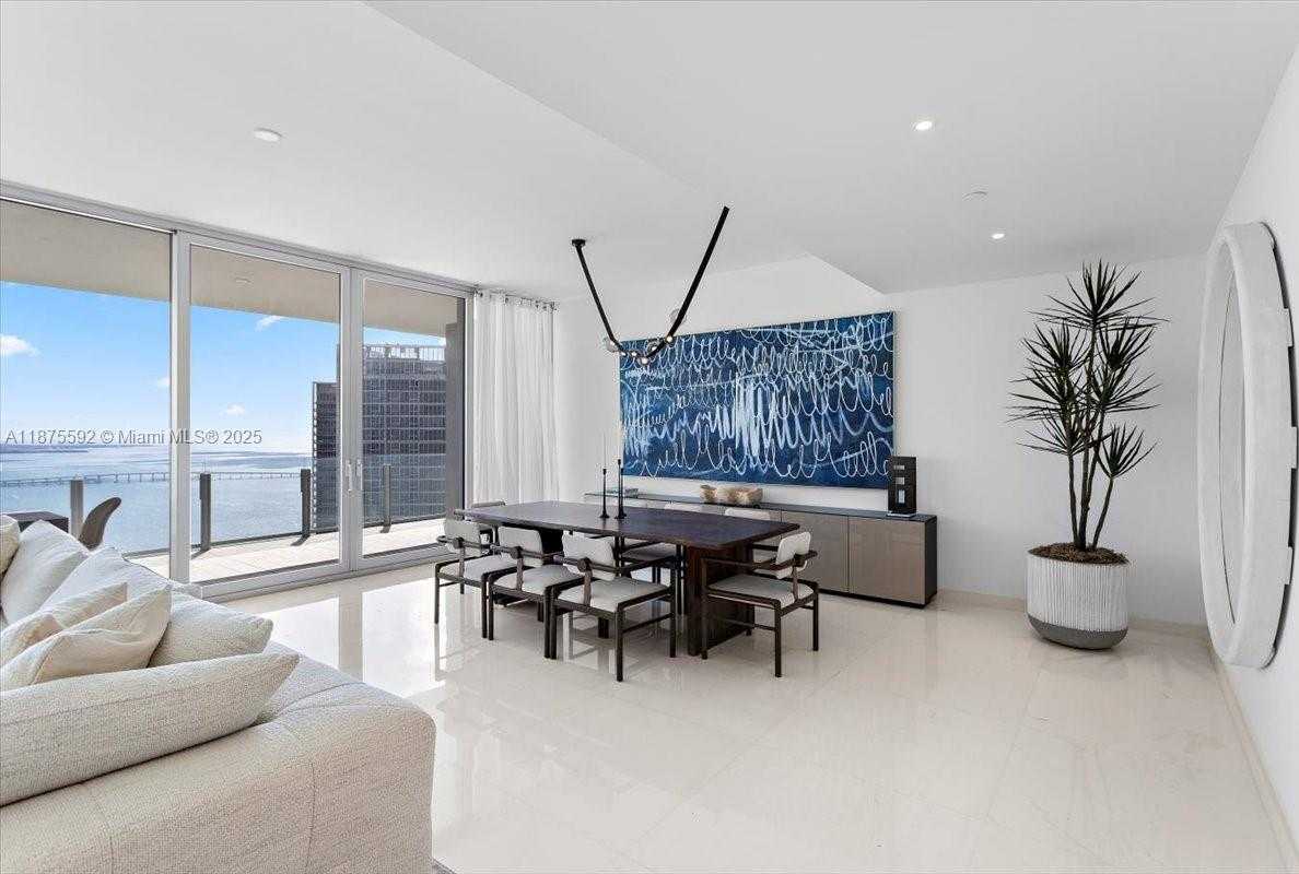 Small Image of 300 BISCAYNE BLVD WAY #5002 Duplex, Miami Number 14