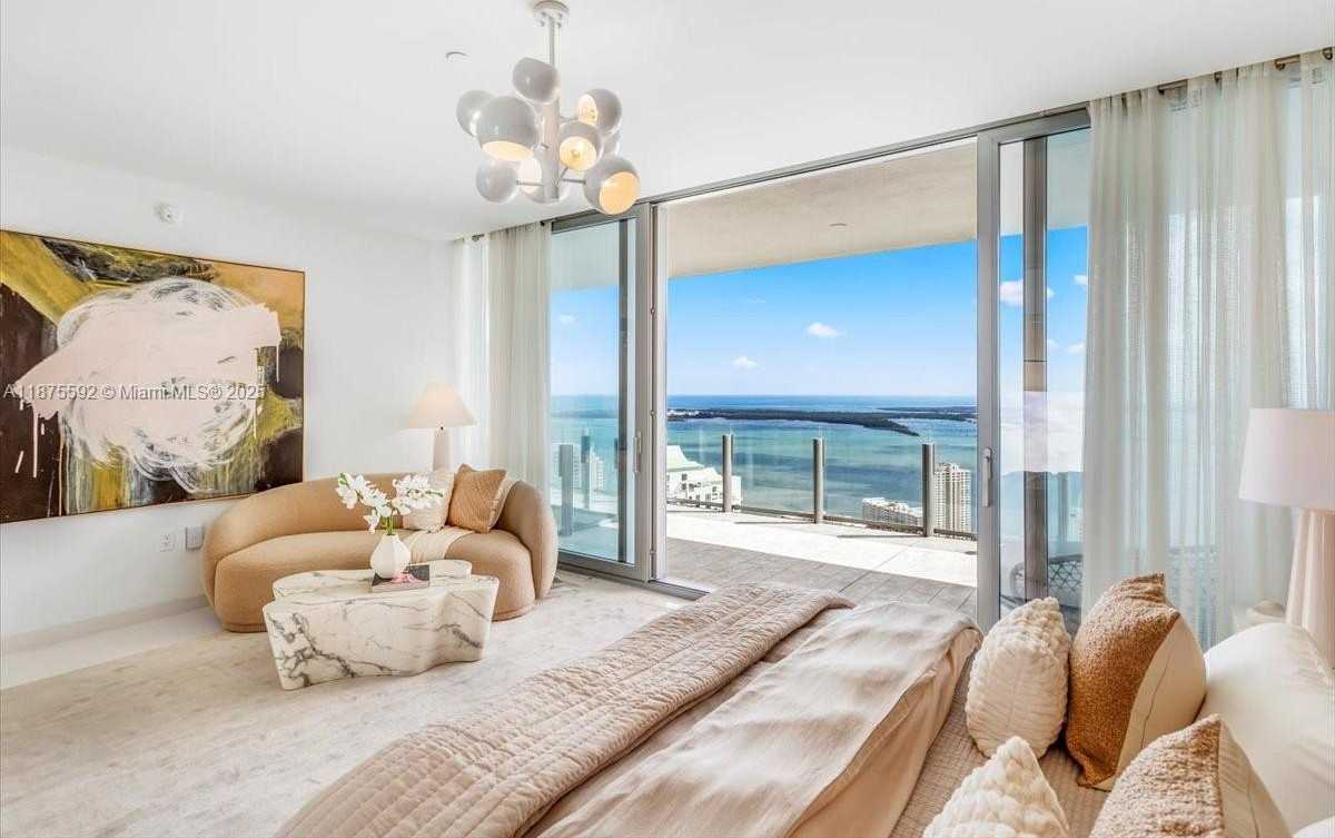 Small Image of 300 BISCAYNE BLVD WAY #5002 Duplex, Miami Number 29