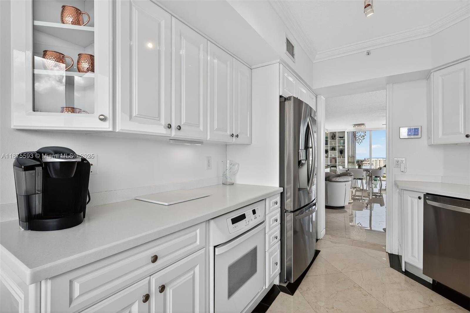 Small Image of 3370 HIDDEN BAY DR #1808, Aventura Number 20