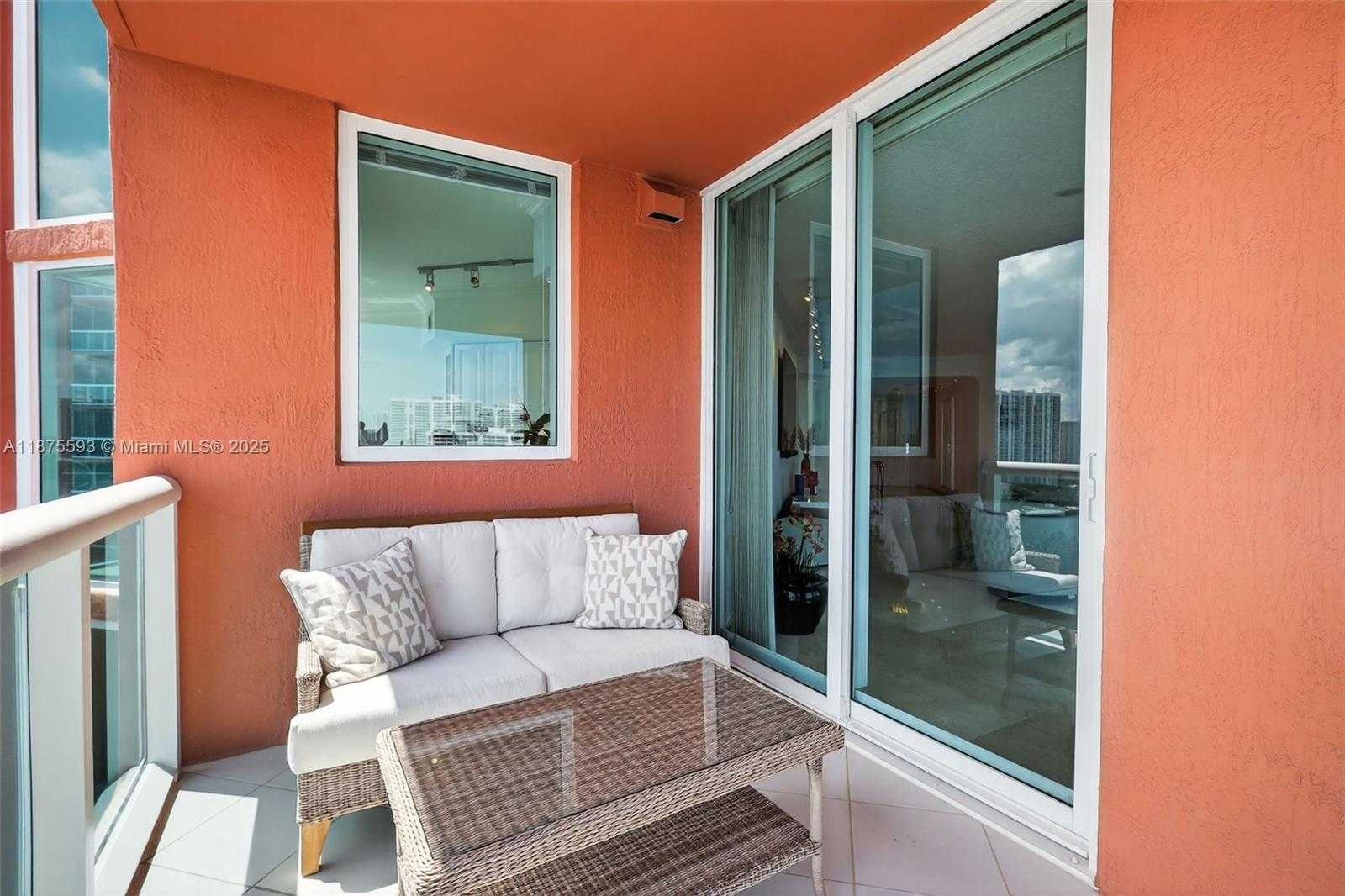 Small Image of 3370 HIDDEN BAY DR #1808, Aventura Number 34