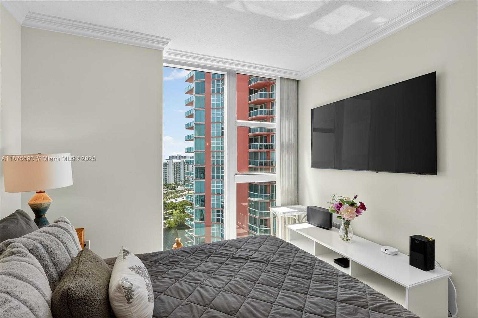 Small Image of 3370 HIDDEN BAY DR #1808, Aventura Number 36