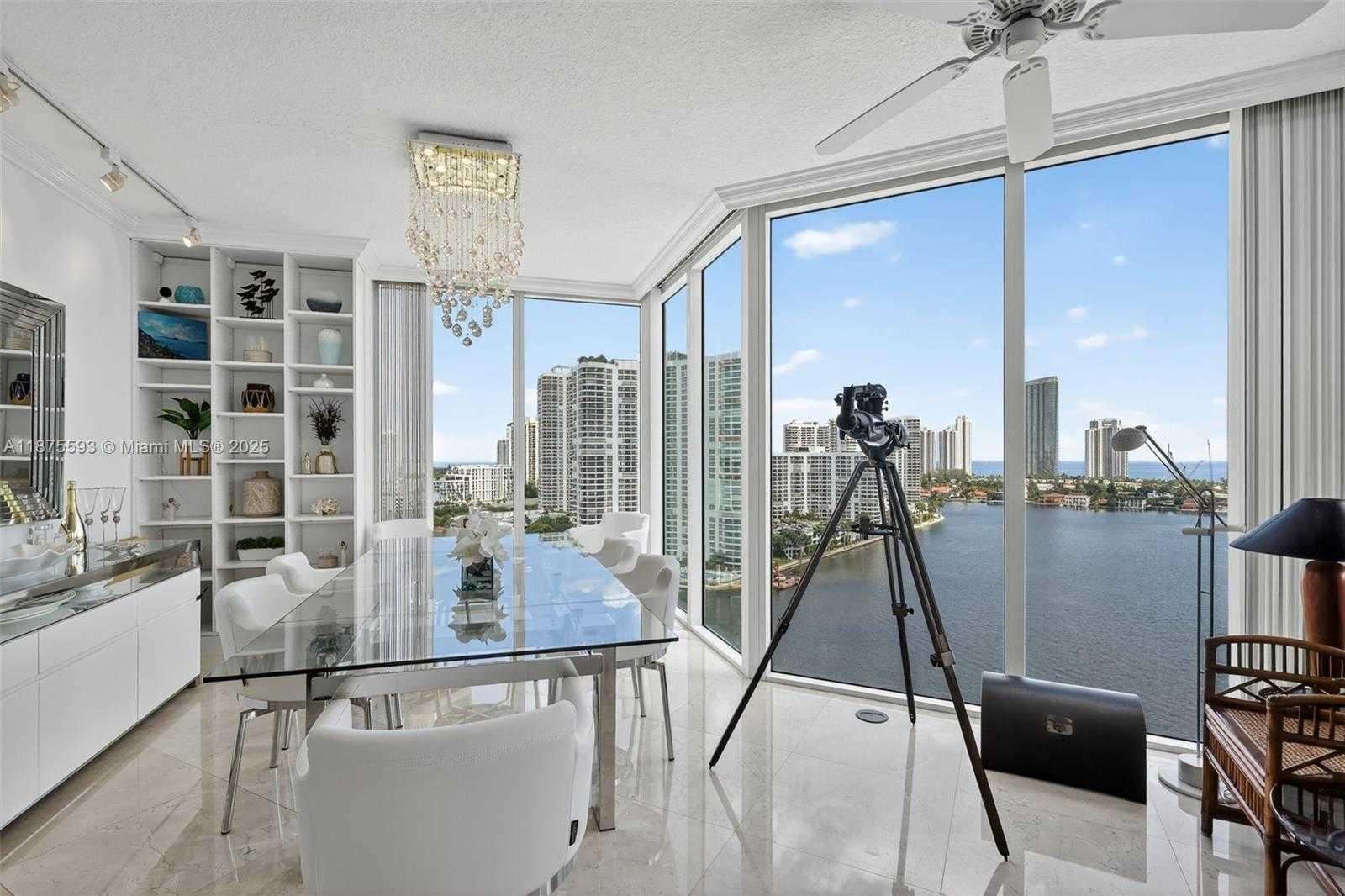 Small Image of 3370 HIDDEN BAY DR #1808, Aventura Number 4
