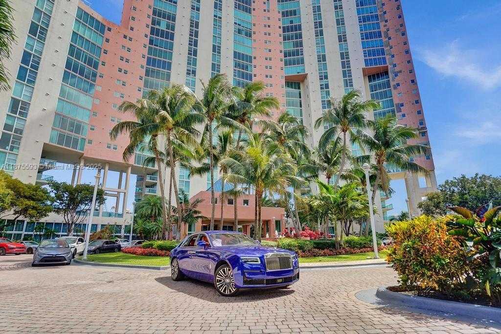 Small Image of 3370 HIDDEN BAY DR #1808, Aventura Number 8