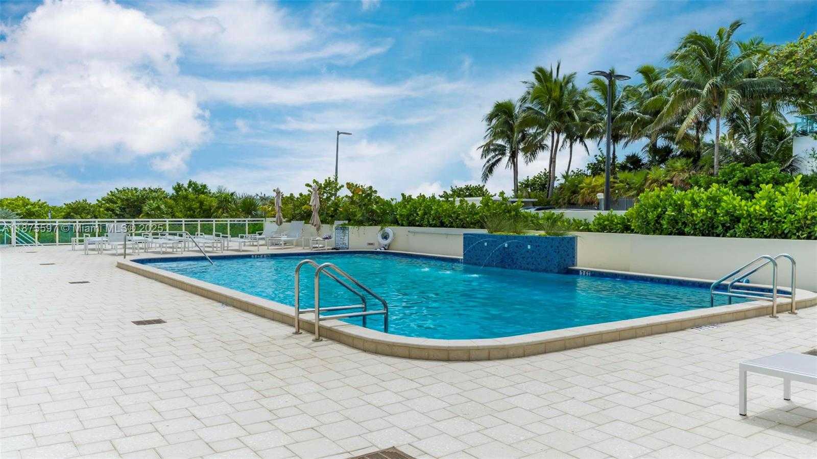 Small Image of 6917 COLLINS AVE #1420, Miami Beach Number 39